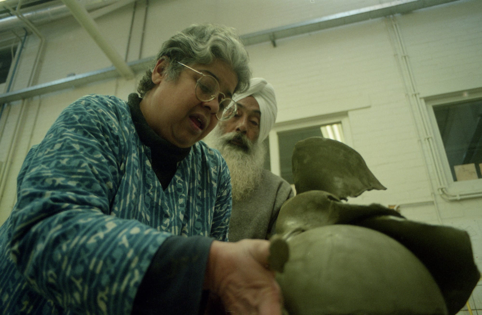 Mukherjee is seen working alongside her husband, architect Ranjit Singh, who assisted her. Photo credits: Anne Maria Borsboom.