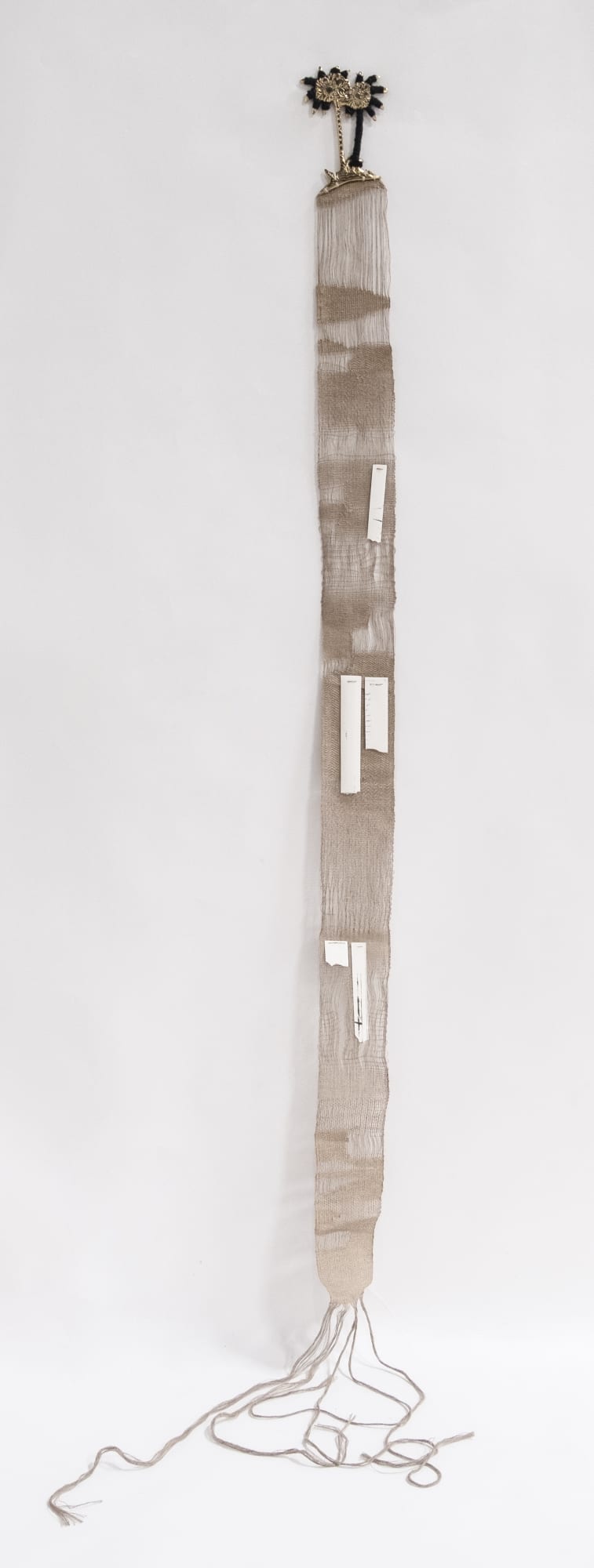 Suspended Palms 6 | النخل المعلق ٦ 2019 Brass, twill, hemp thread, porcelain | نحاس، تويل، خيط قنب، بورسلين 200 x 14 x 2 cm