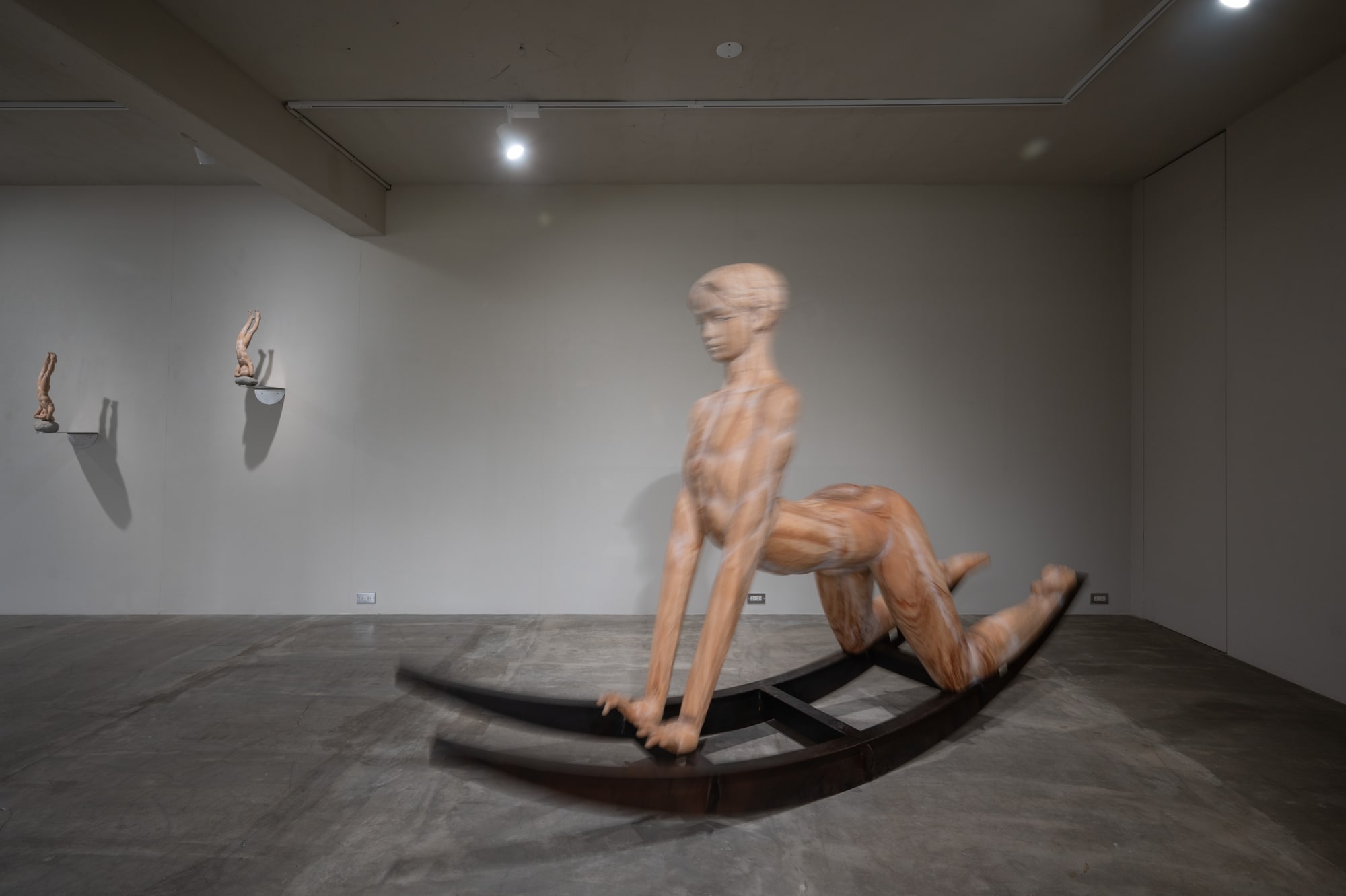 Jiang Meng-Si：Voyagers on a Vessel