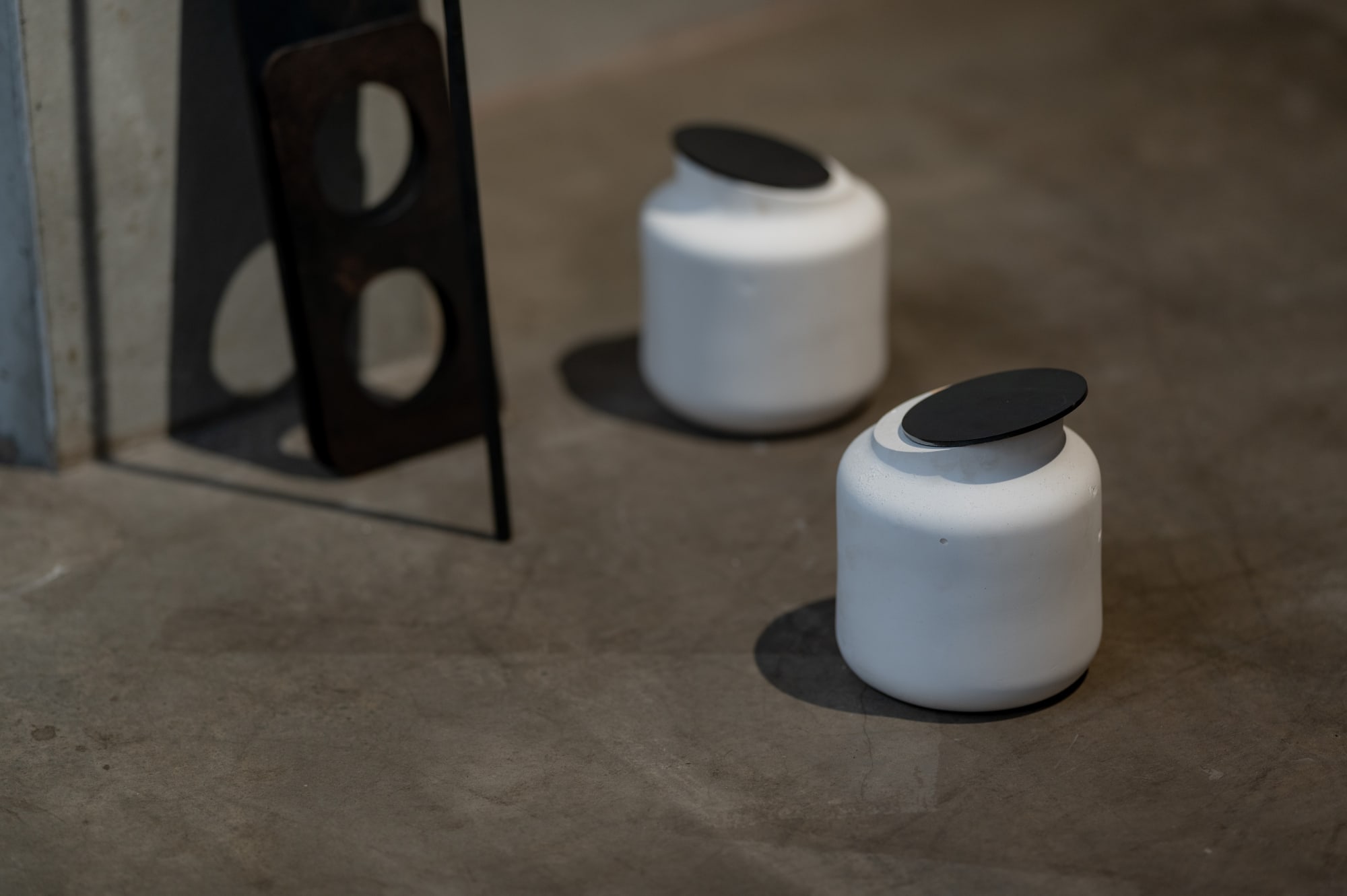 monouno：傍晚的雙黃燈