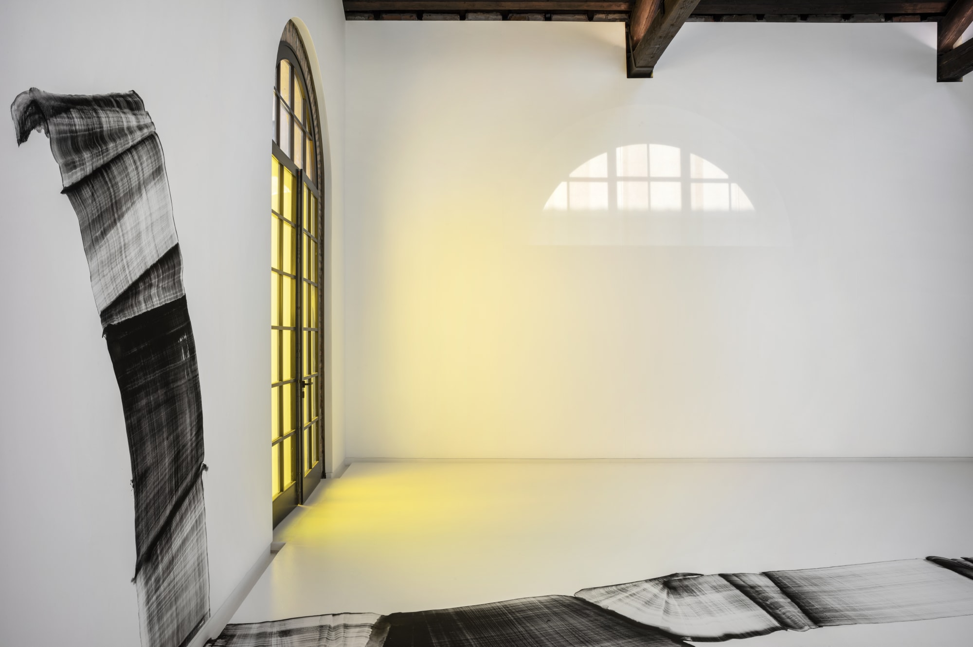 LA MAISON DE LA LUNE BRÛLÉE