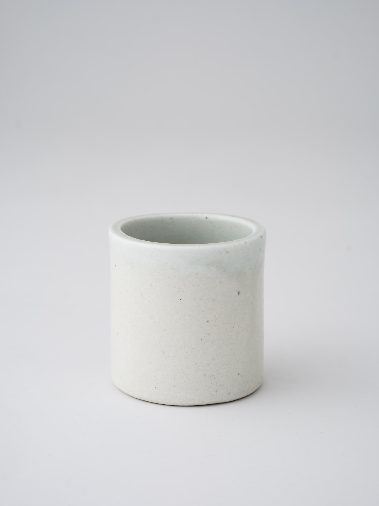 Kwon Dae Sup Brush Stand, 1994 White Porcelain 12 x 12 x 12 cm 1,700 USD