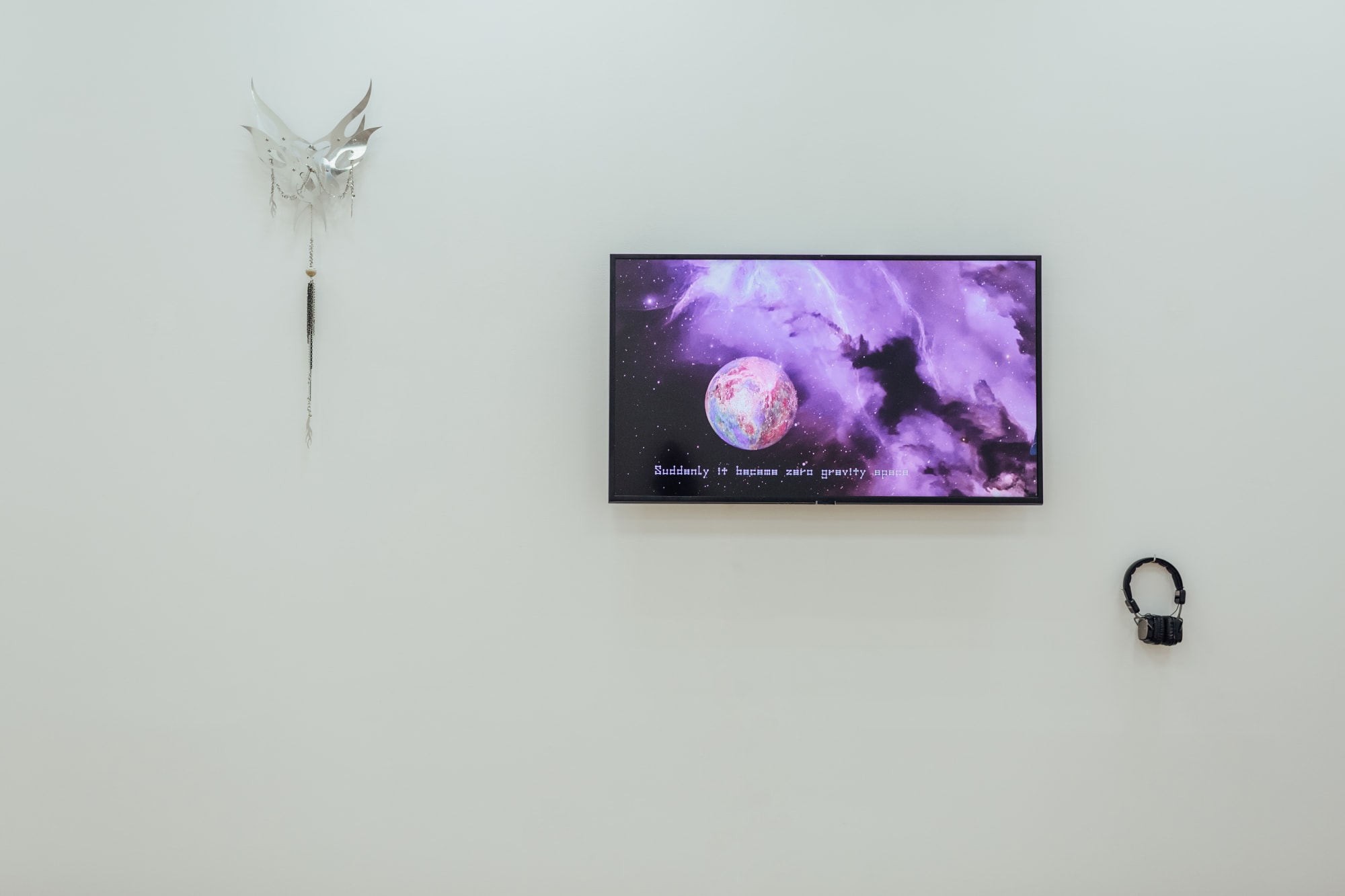 Apocalypse Kiss, 2021, Installation View