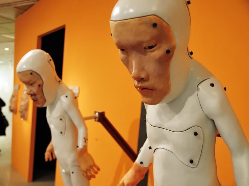 iRobot : Art & Medical Science