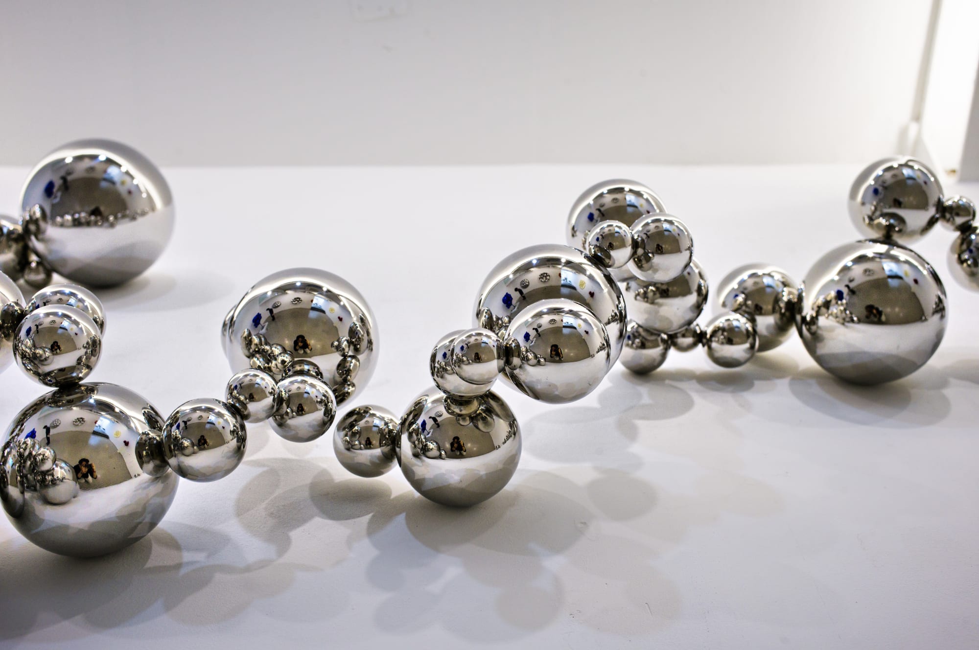 신한철 : MICRO-COSMOS