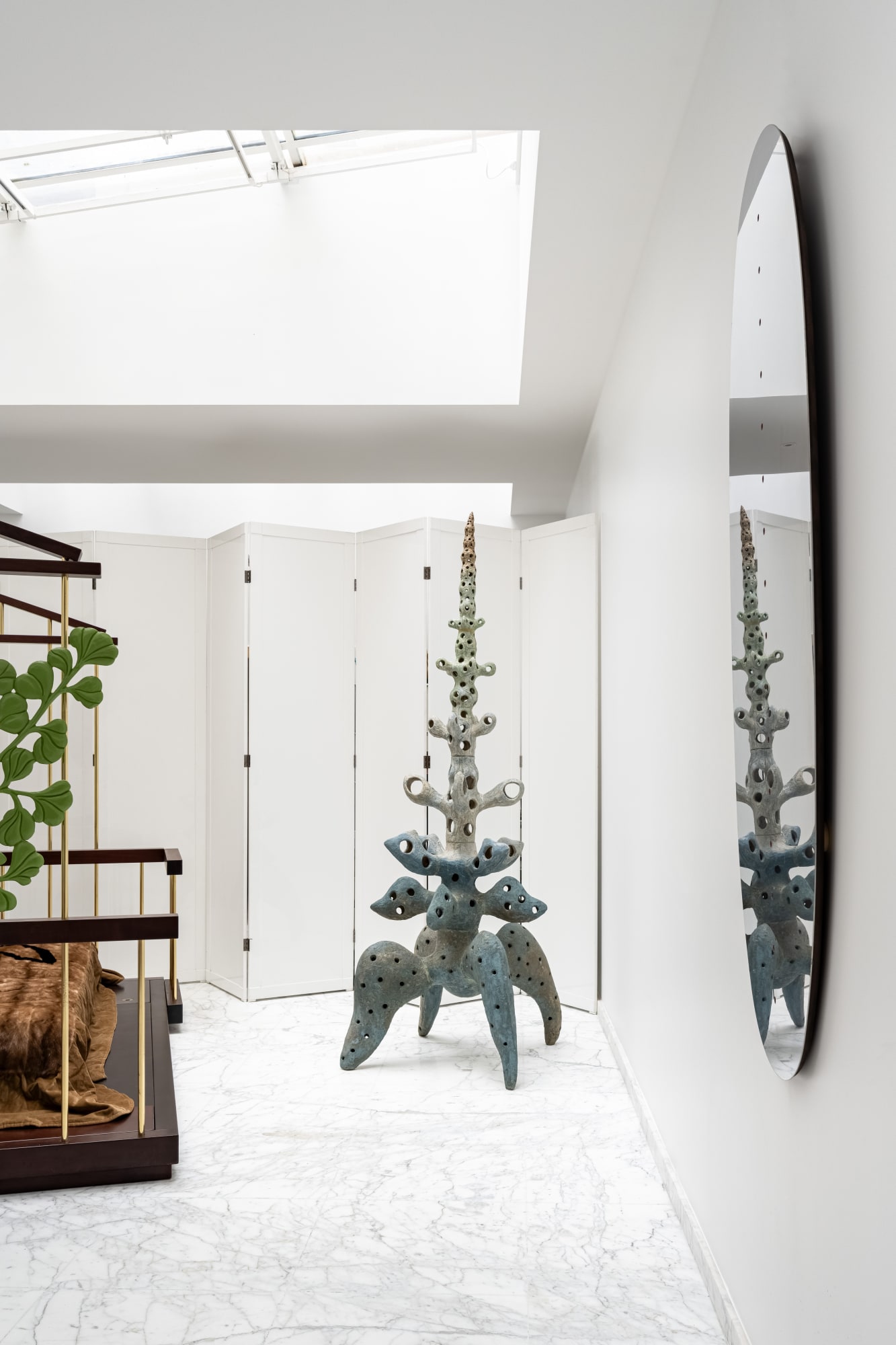 Agn&egrave;s Debizet, "Arbre &agrave; Quatre" Dino Gavina, "Ommagio a Lucio Fontana"