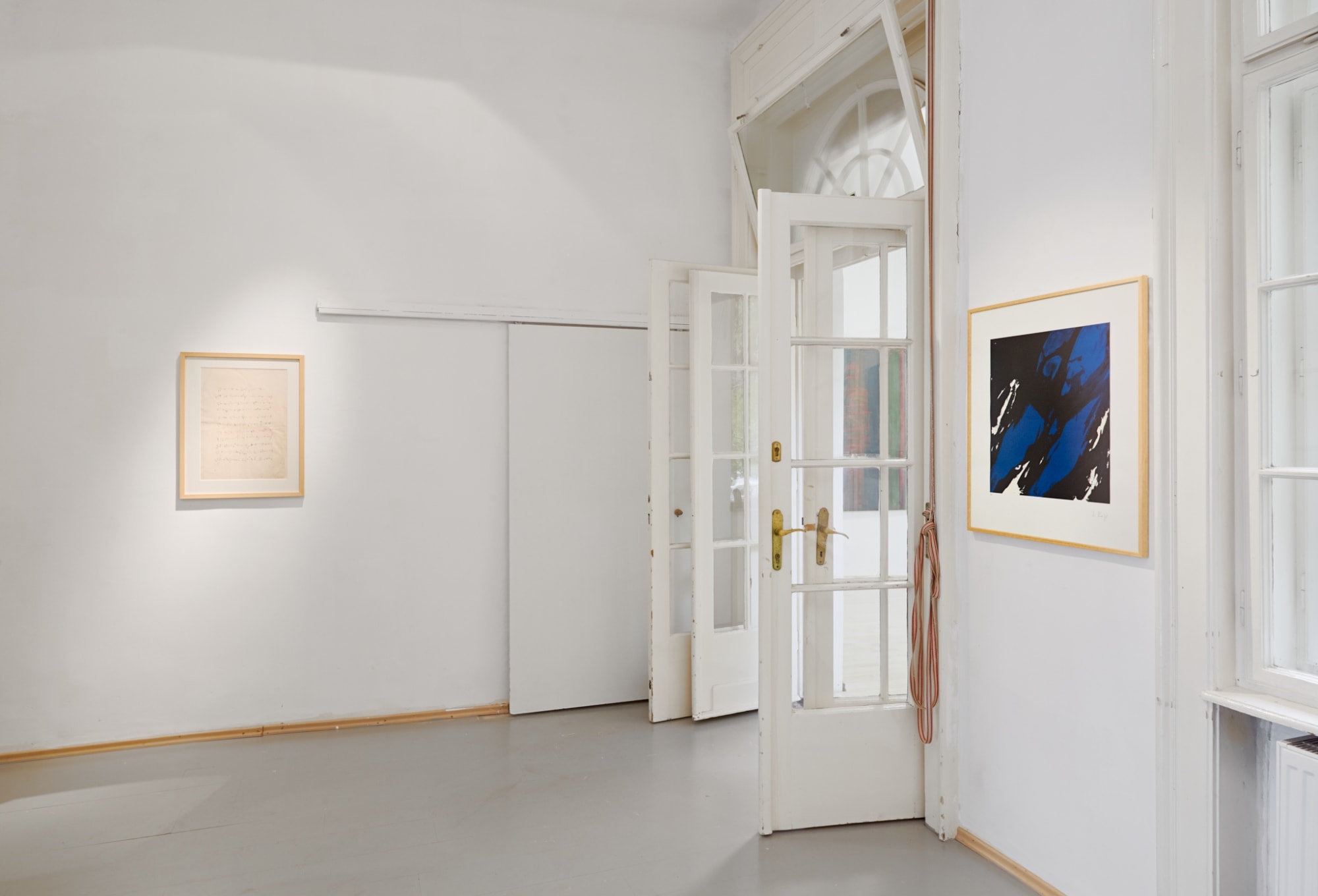 © Tous droits réservés / Longtermhandstand, Budapest