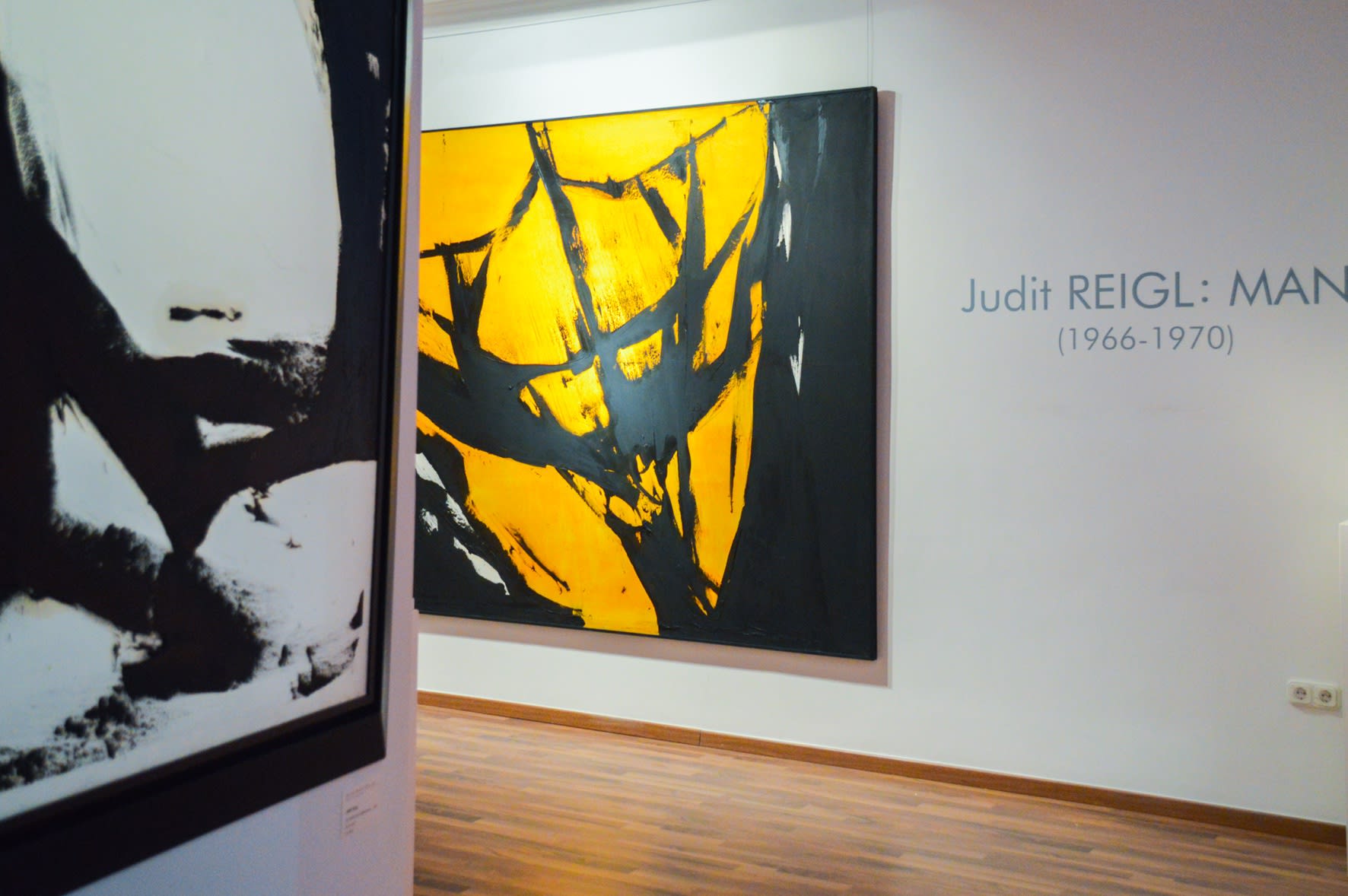 © Photo Kálmán Makláry Fine Arts