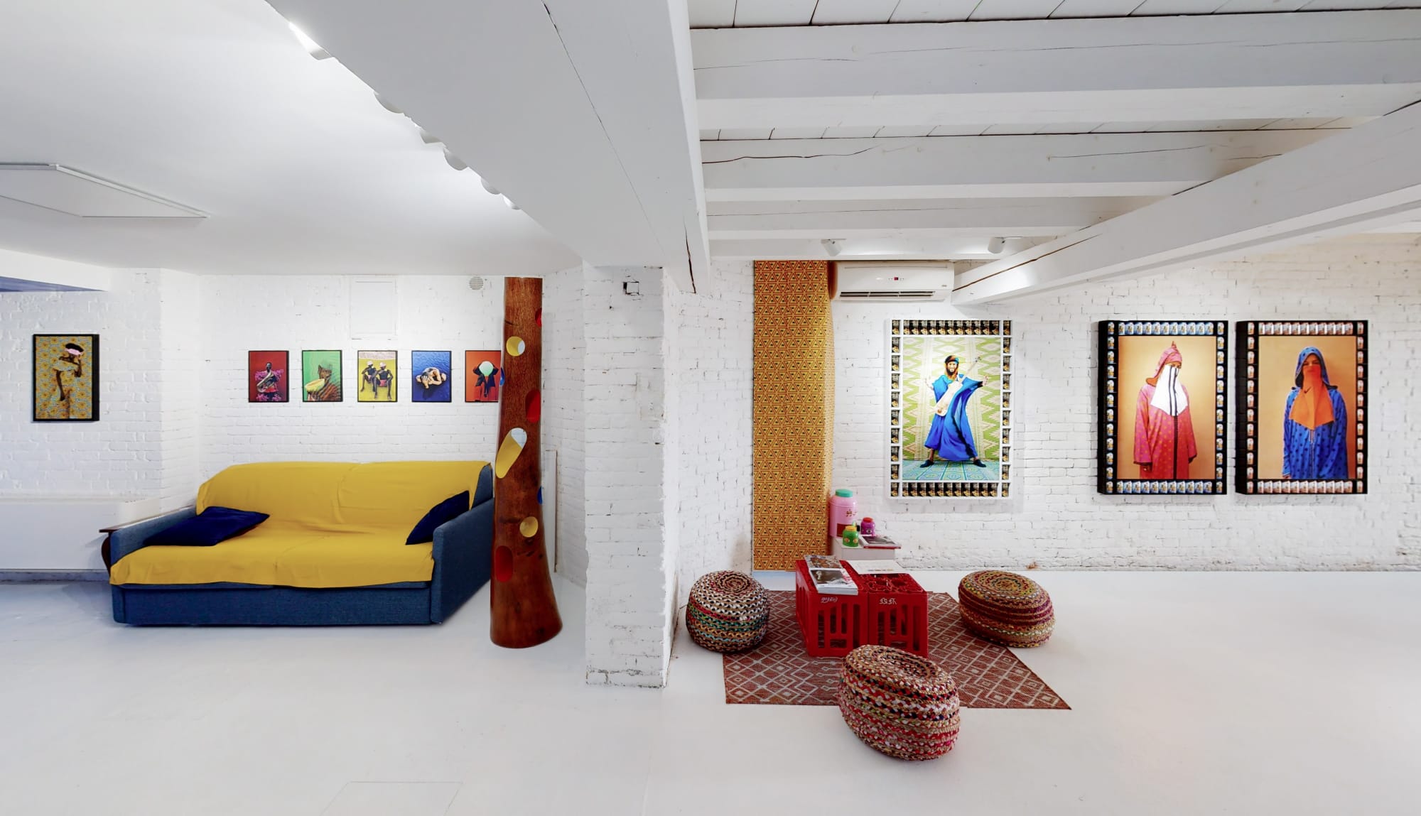 View of the exhibition "The Color of dreams".