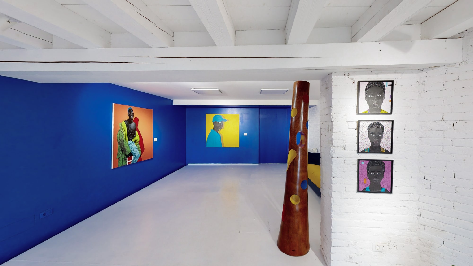 View of the exhibition "Traits to remember : the aesthetics and politics of black portraits".