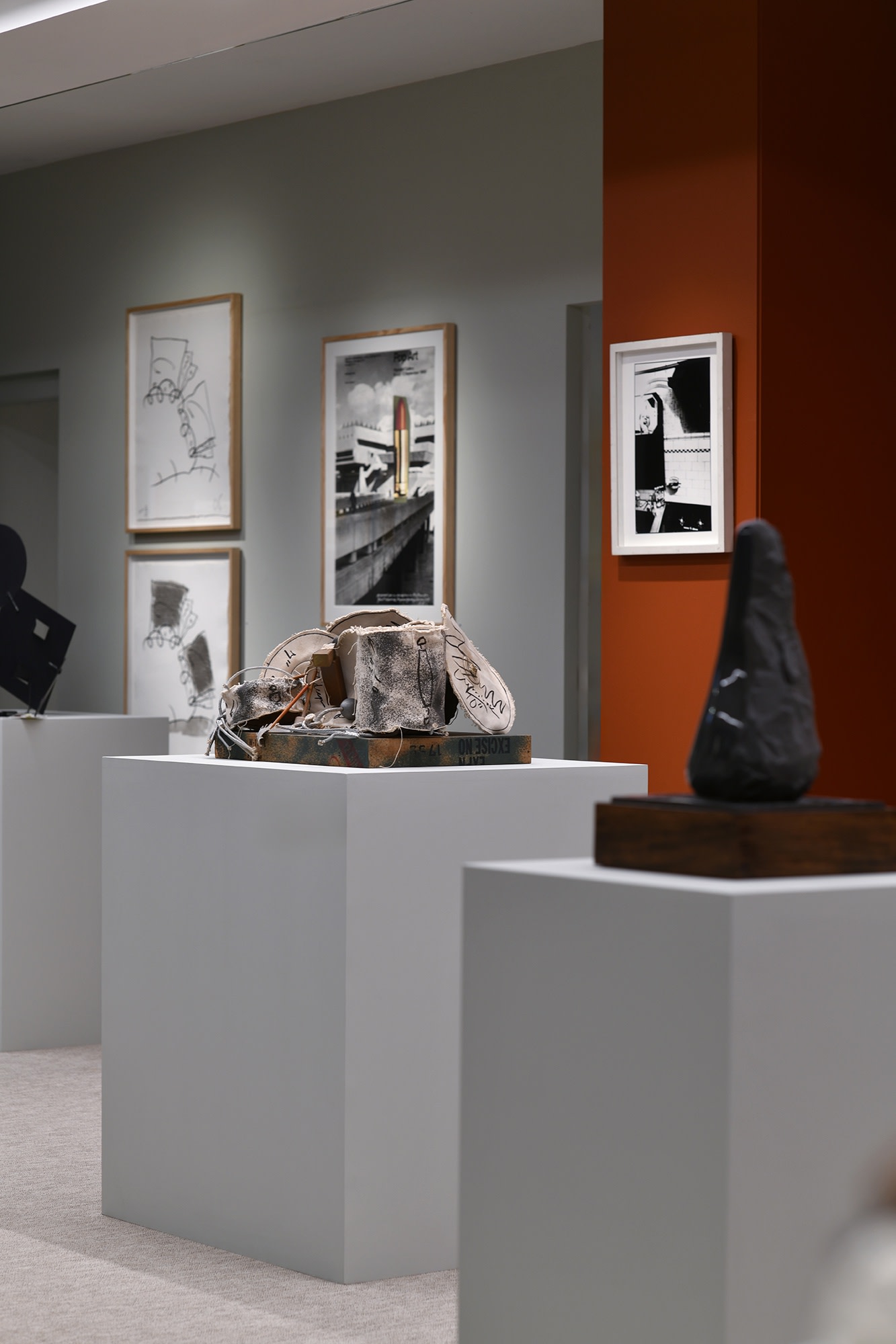 Claes Oldenburg: Multiples