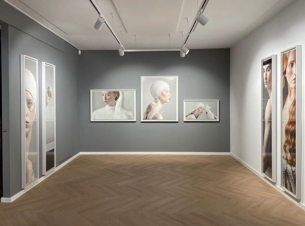 PORCELAIN & FEATHERS // Gemmy Woud-Binnendijk