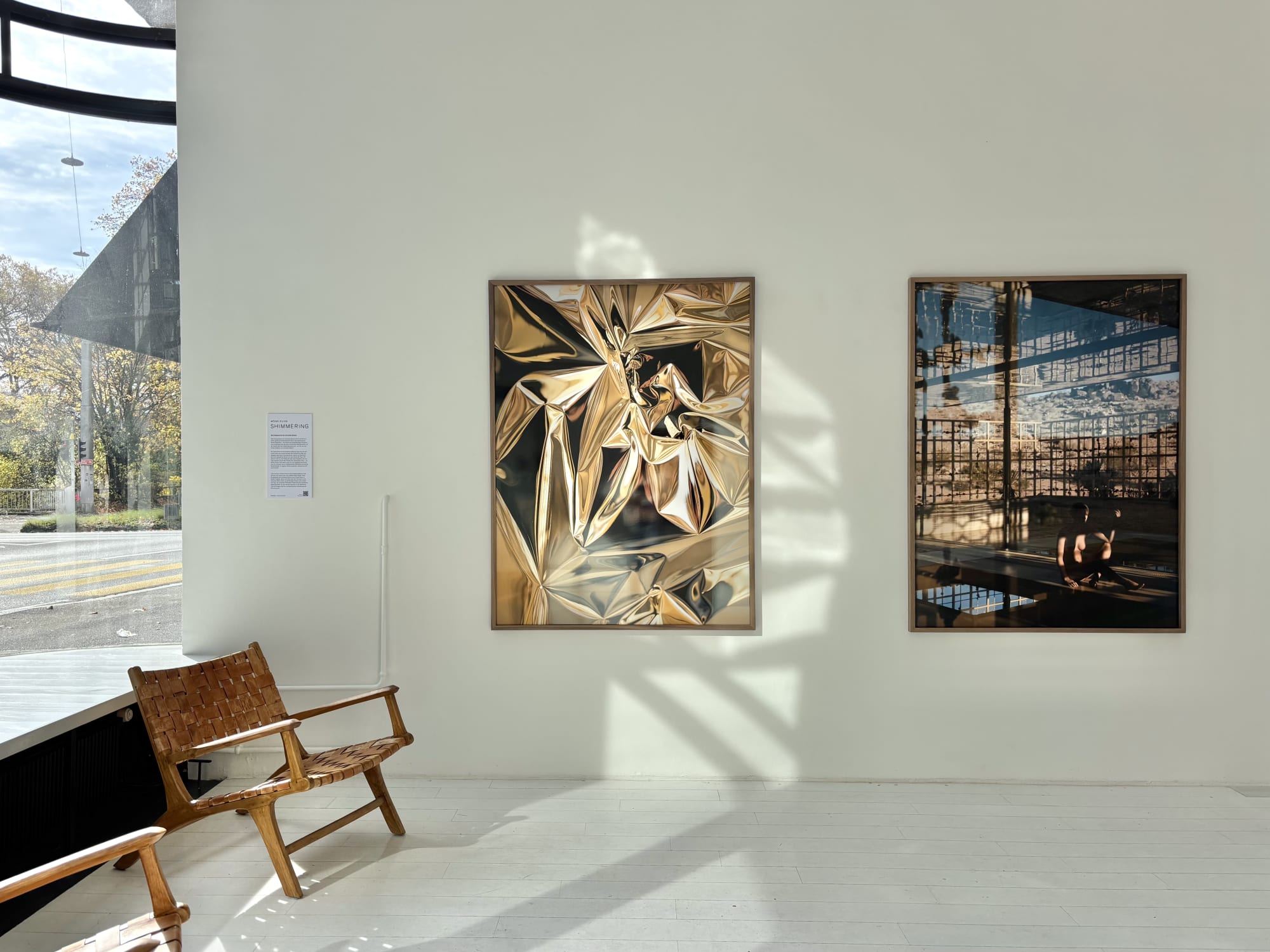 MONA KUHN – SHIMMERING