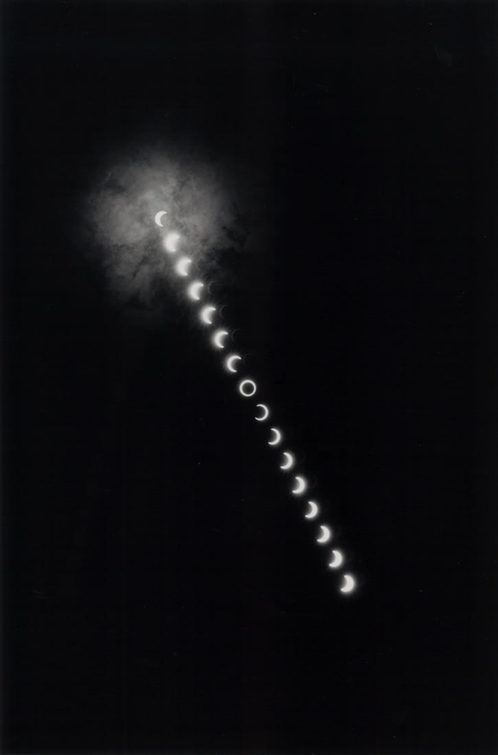 Kikuji Kawada, The Last Golden Ring Eclipse in Japan, Yomitanson, Okinawa, 1987