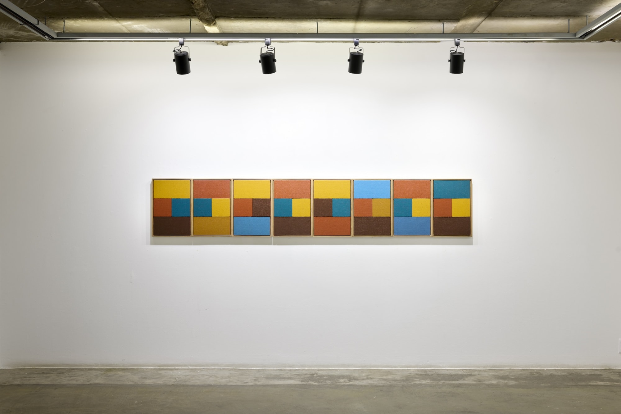 [SEOUL] The grass is three inches long, the wolf can hide