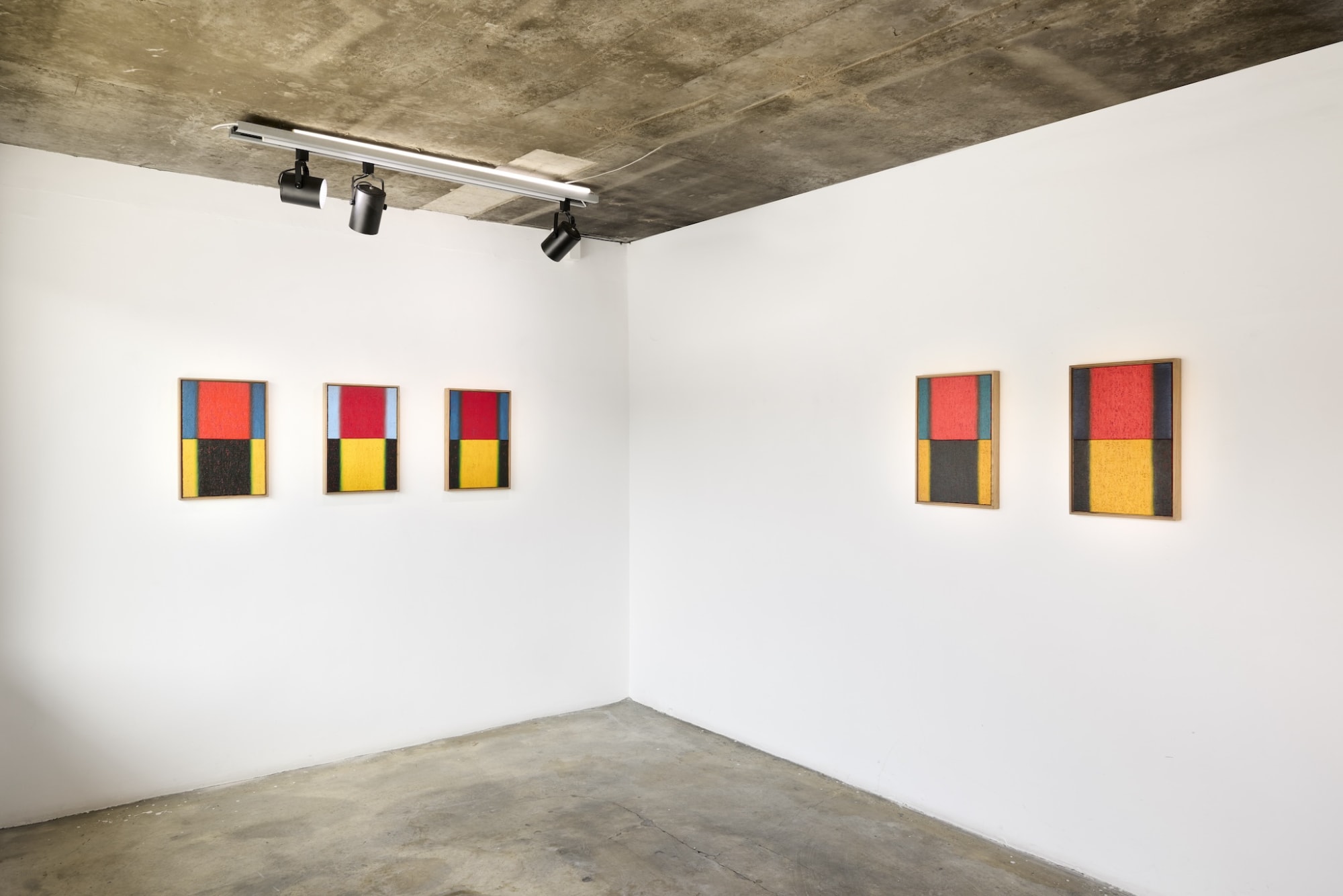 [SEOUL] The grass is three inches long, the wolf can hide