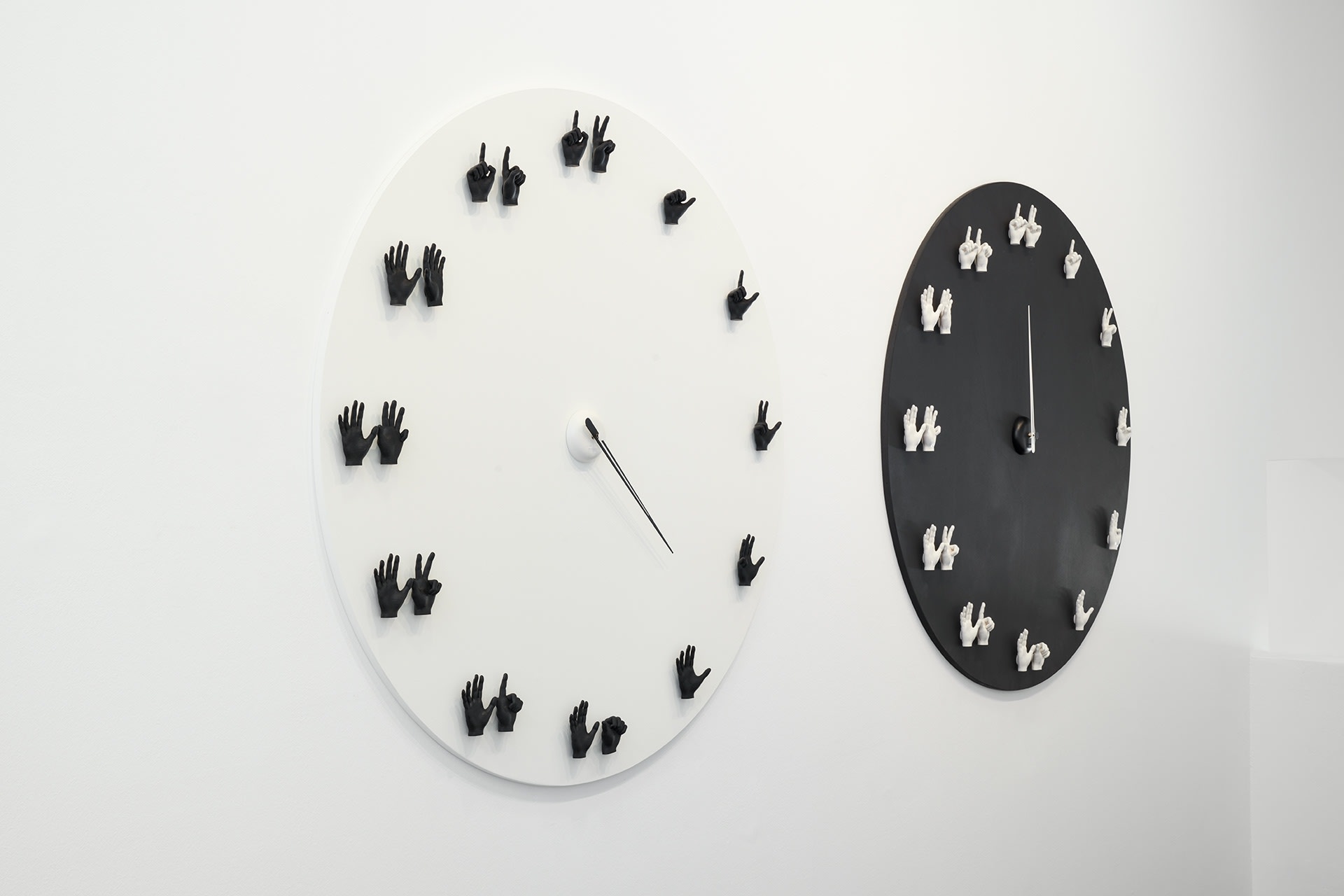 [COLOGNE] SHIFTING MOMENTS