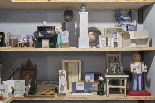 [COLOGNE] THREE STEPS TO THE LEFT, ONE STEP FORWARD