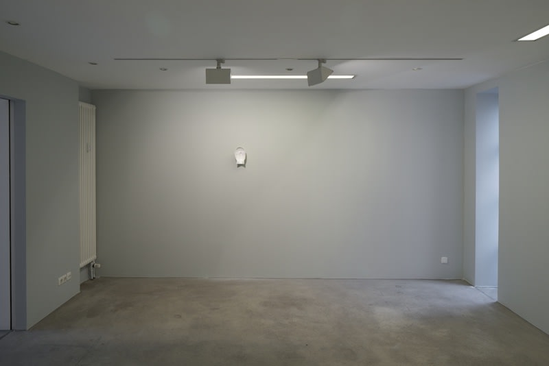 [COLOGNE] I’M KEEPING MY DISTANCE