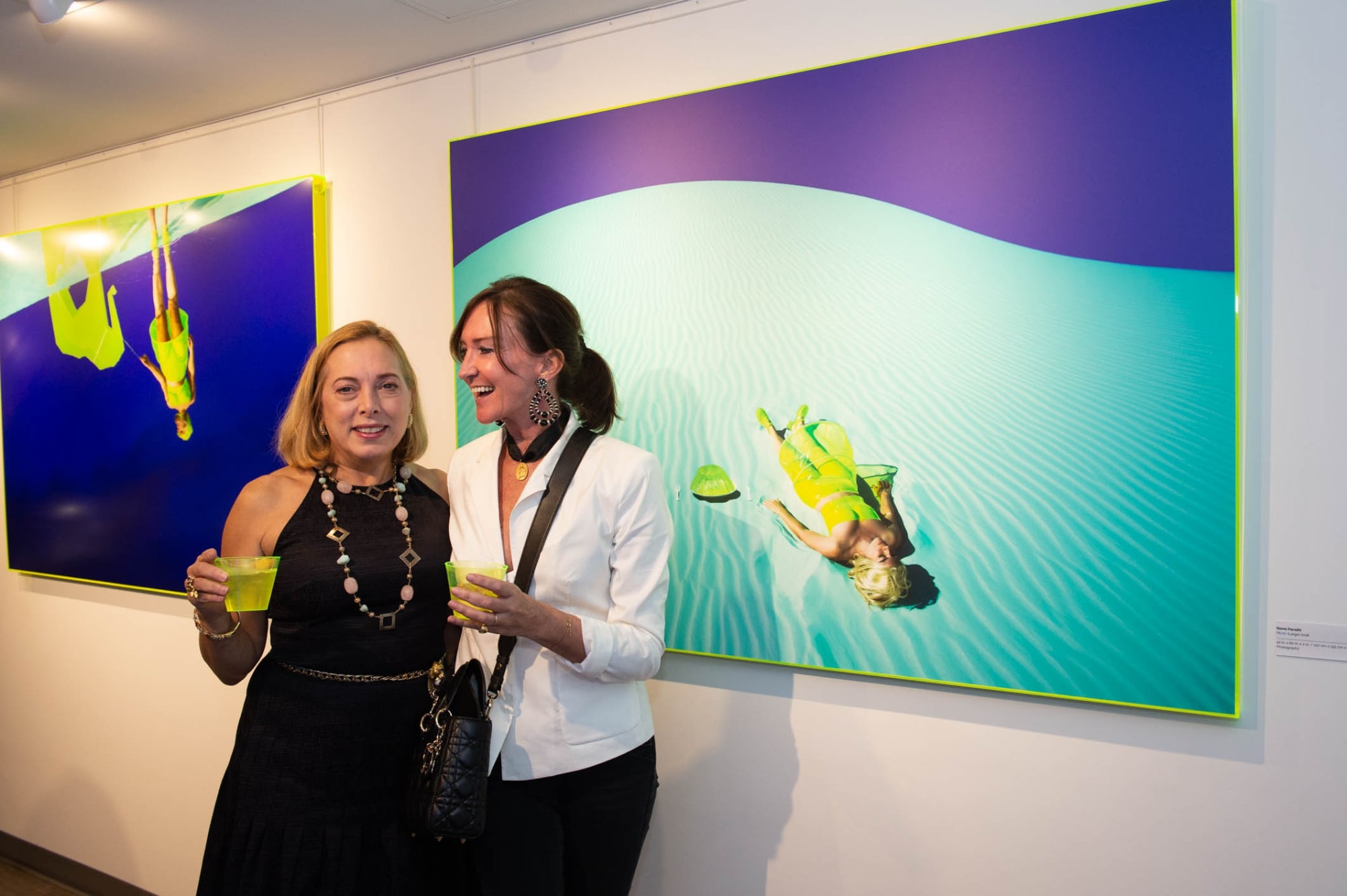 REINE PARADIS MIDNIGHT EXHIBITION