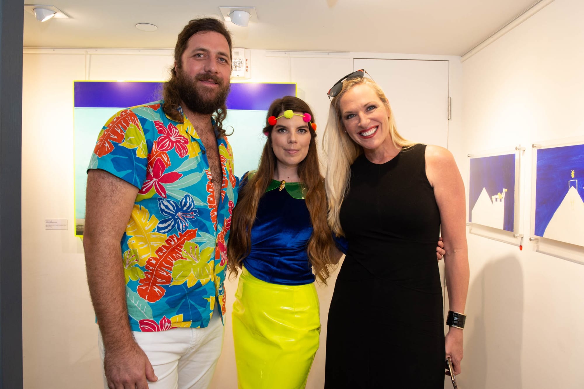 REINE PARADIS MIDNIGHT EXHIBITION