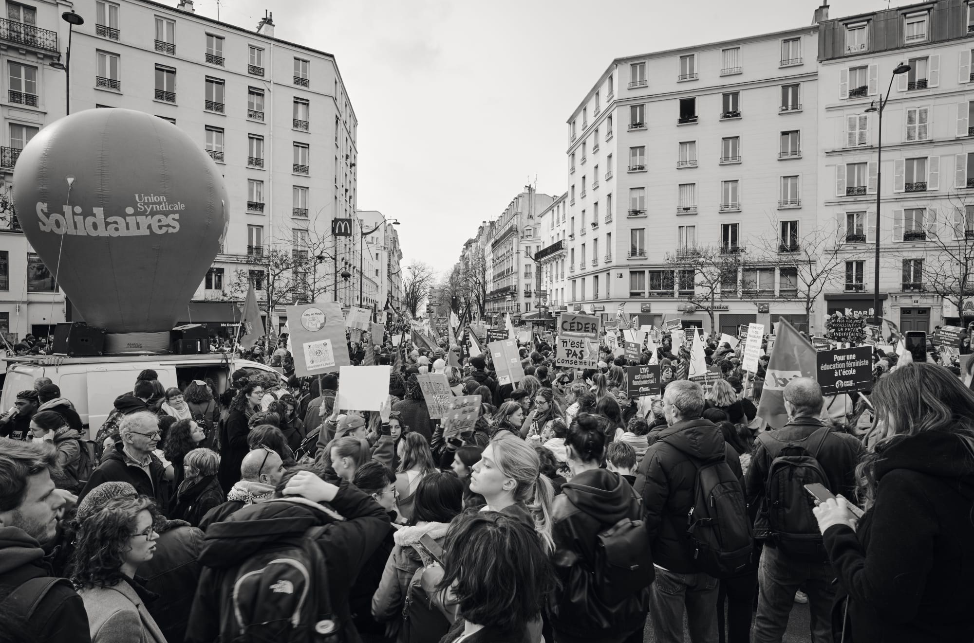 la Journée internationale des droits des femmes à Paris, France.