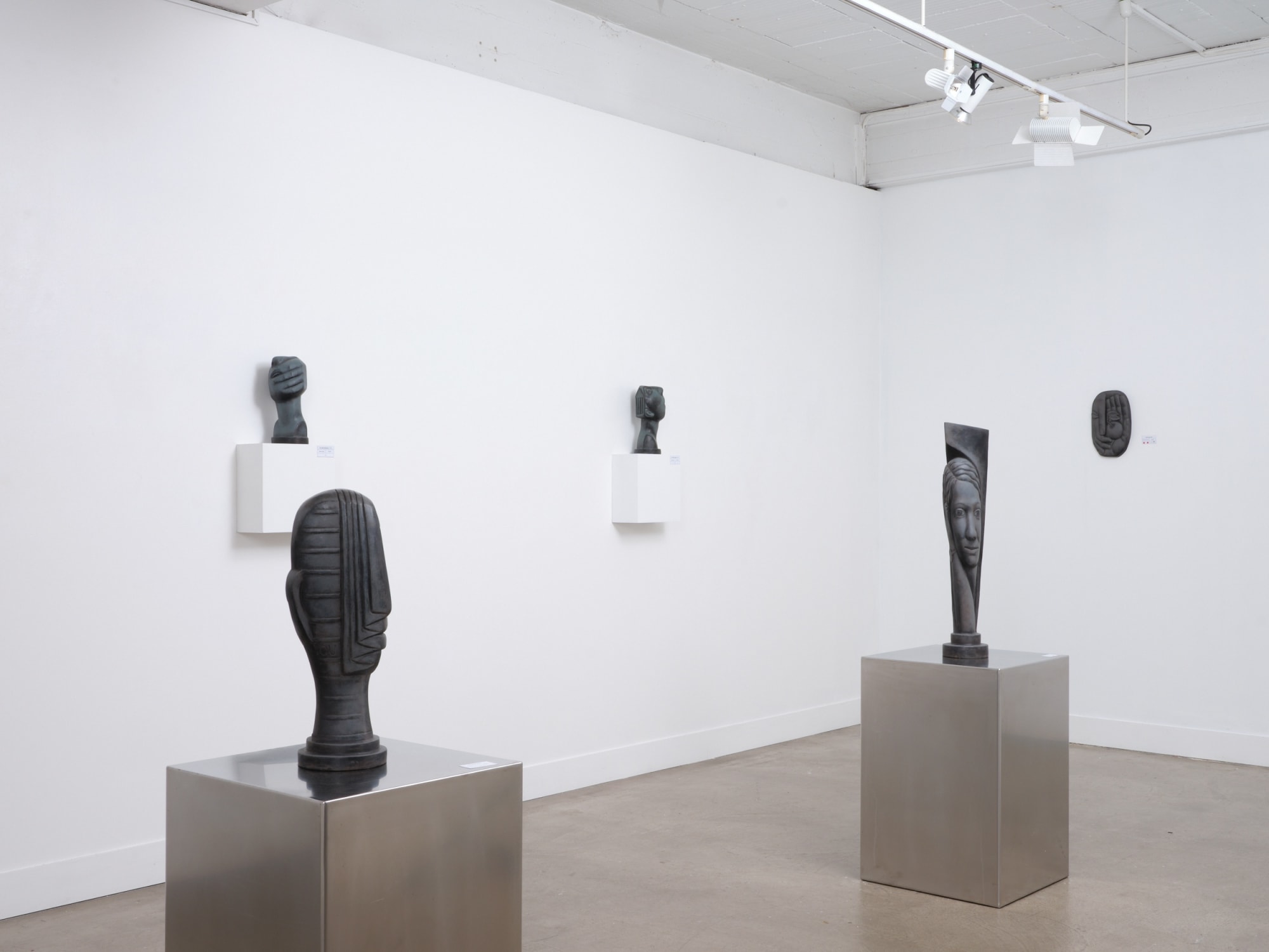 Terry Stringer and Ann Robinson sculpture exhibition