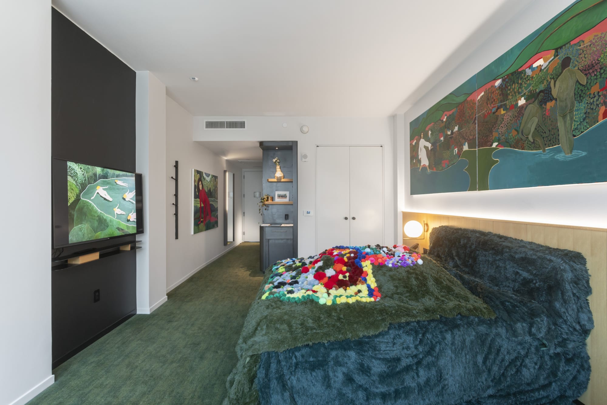 Alexandra Valenti at Friends Fair