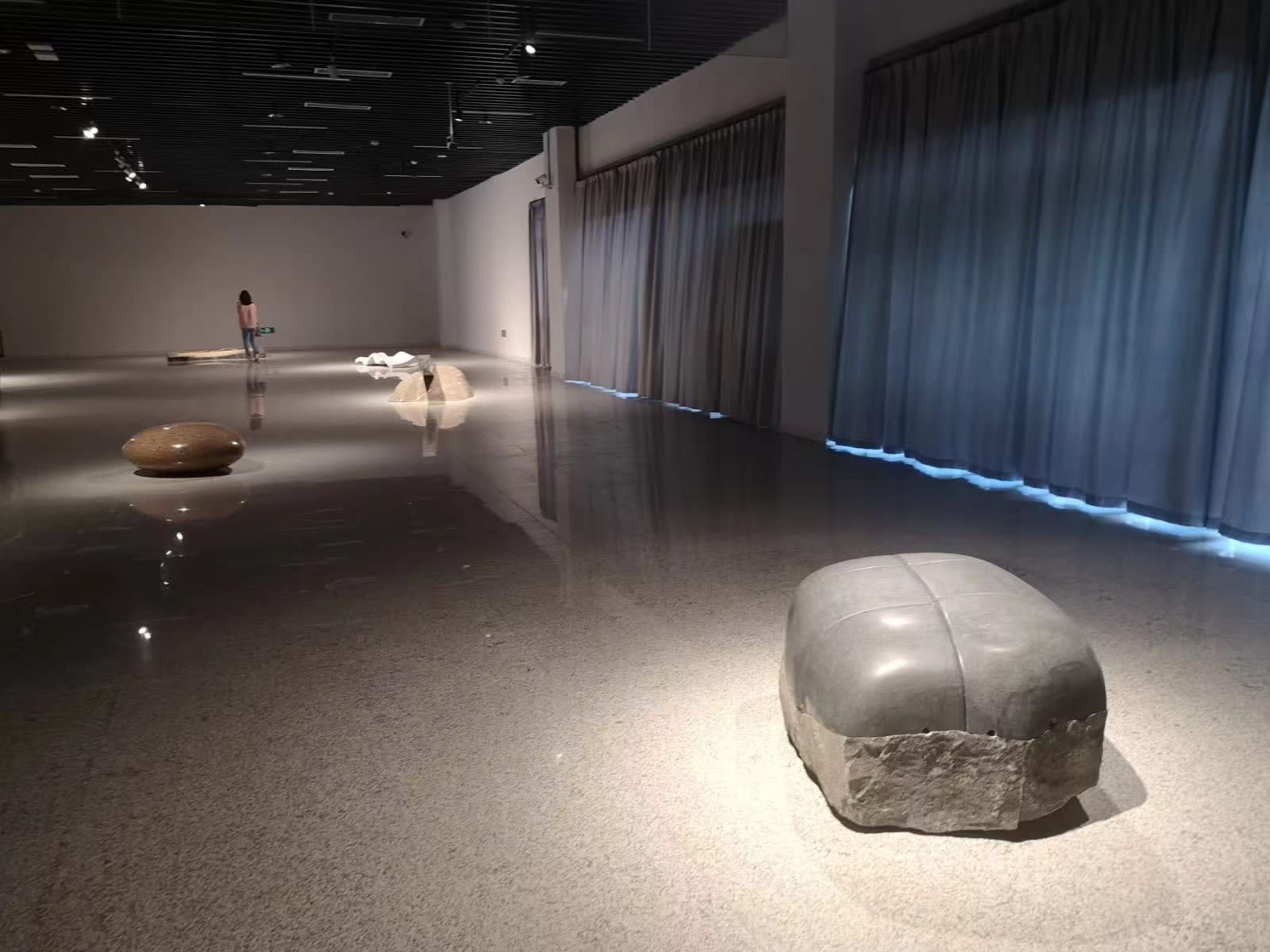 第七屆中國（惠安）雕刻藝術節 “山水之間”——黎志文雕塑作品展