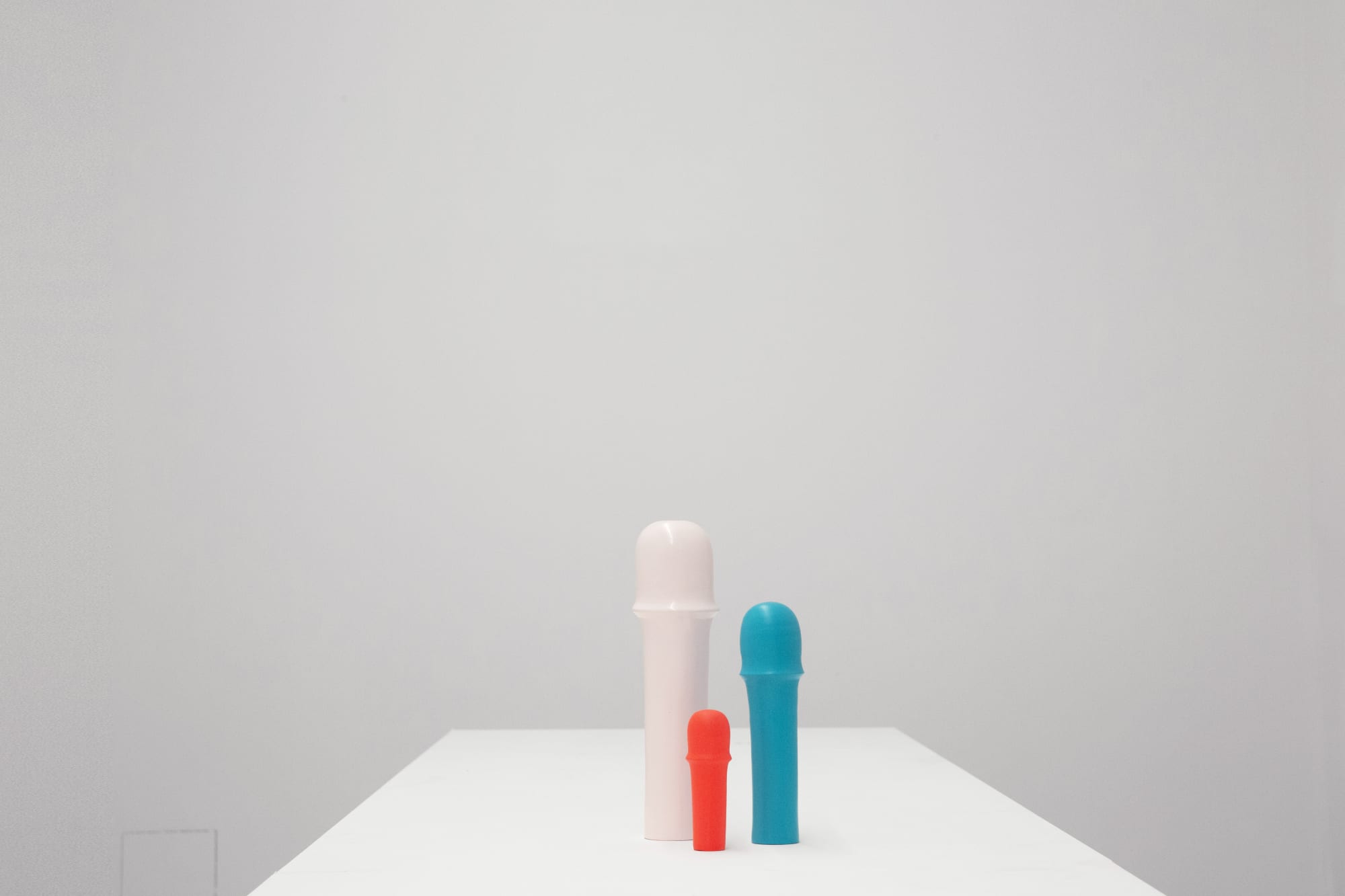 MarieVic TOTEM, 2023 Ceramic Glossy Cream: height 35 cm. height 14 in. Matt Cyan: height 25 cm. height 10 in. Matt Red: height 15 cm. height 6 in.