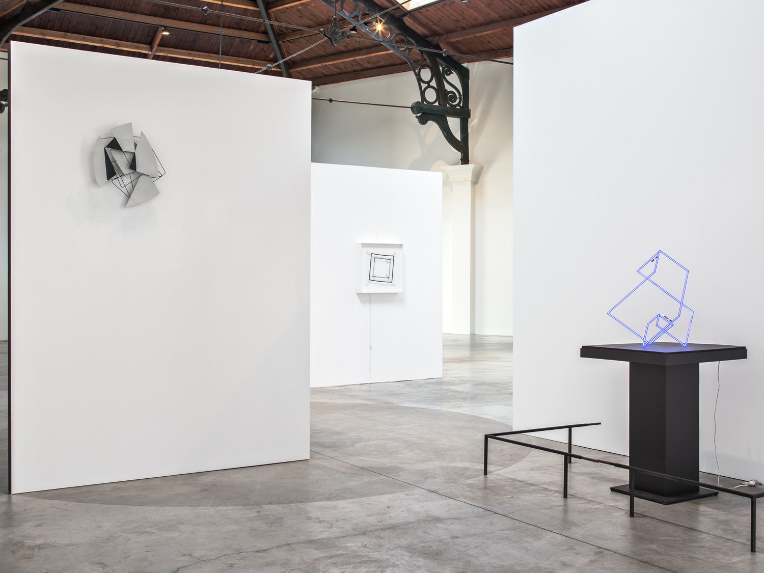 CE MOUVEMENT QUI DEPLACE LES LIGNES