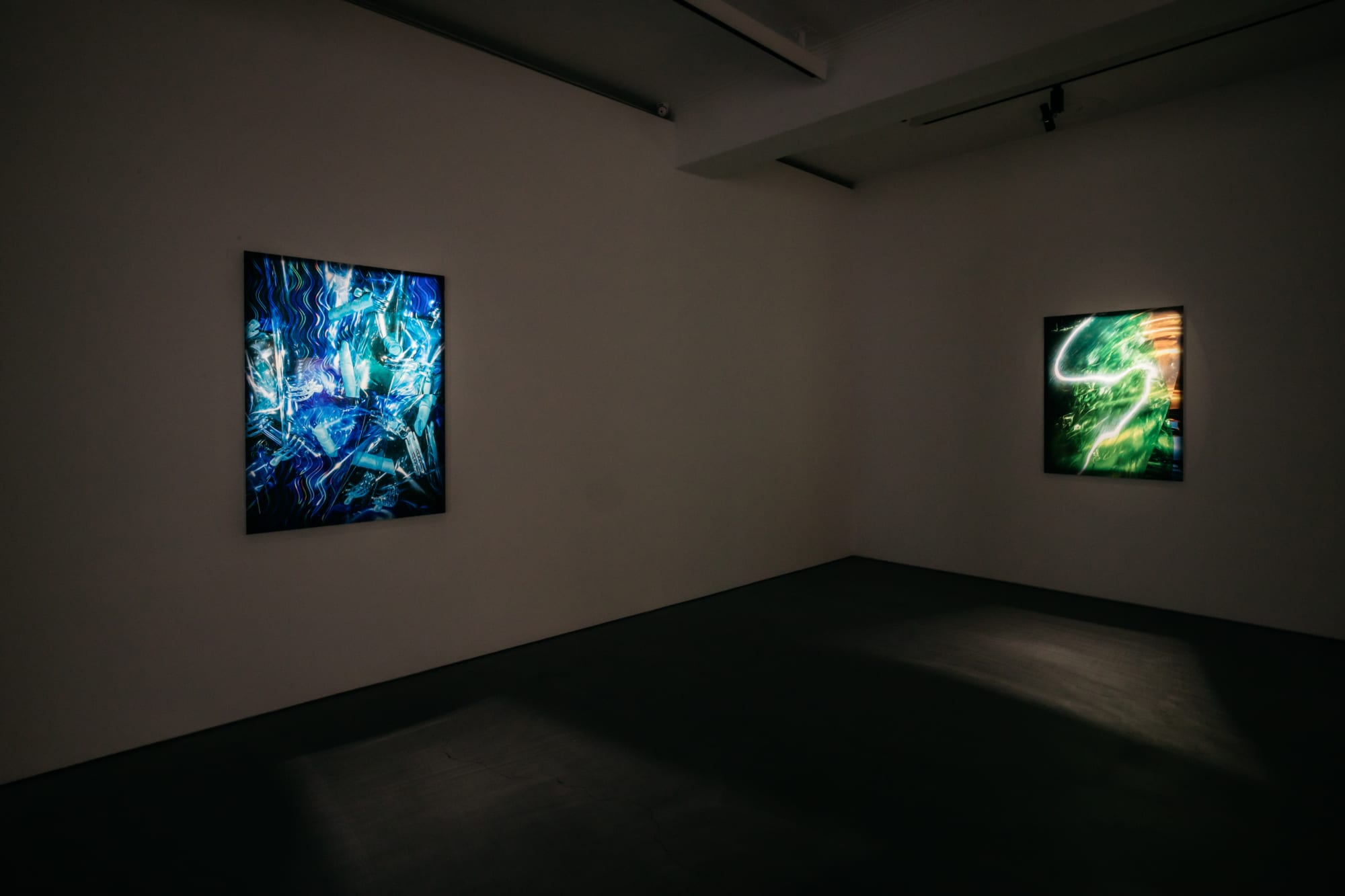 Wu MeiChi - YXX - The Flares