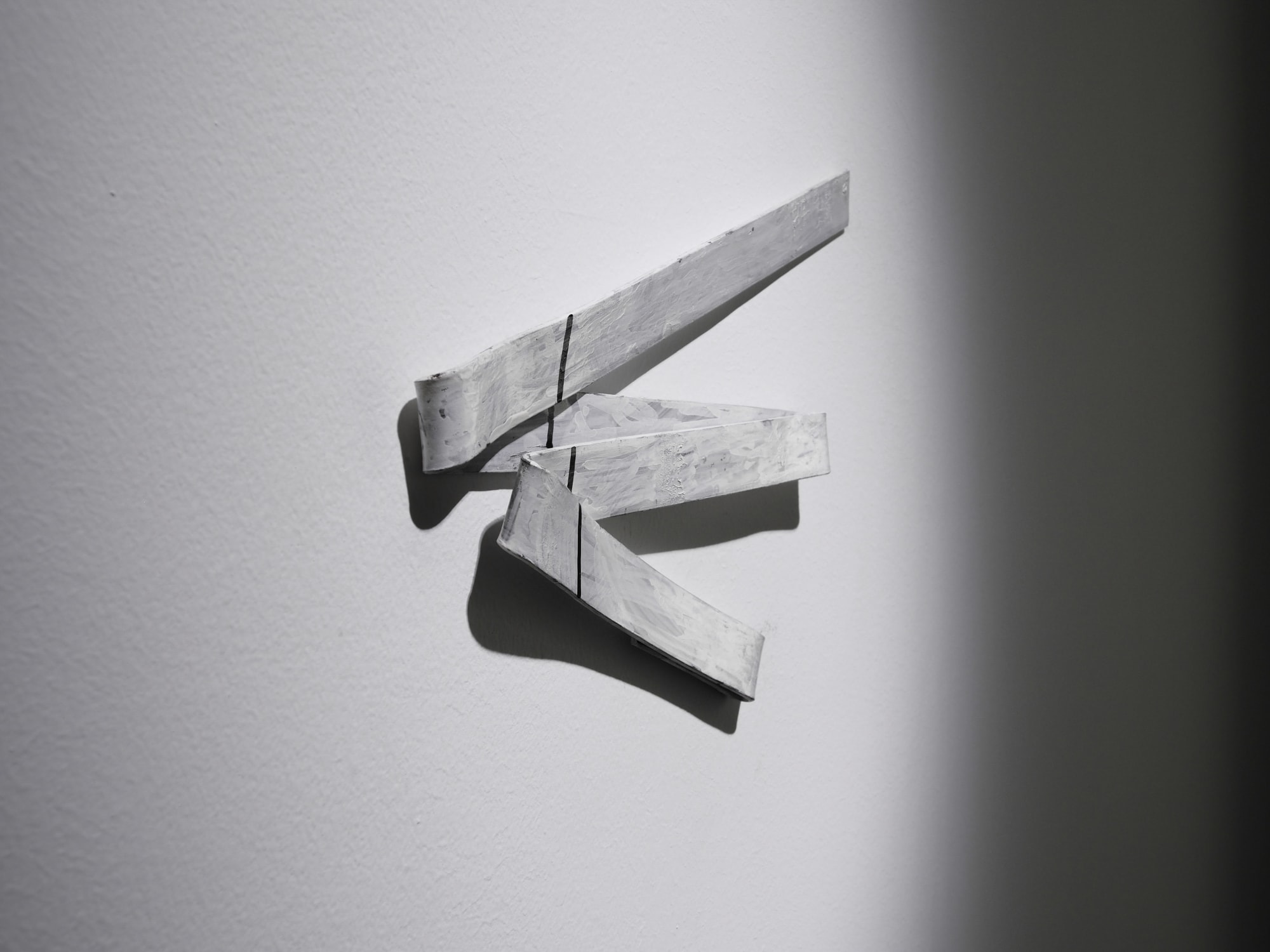 Opposed Realm and Connected Edges