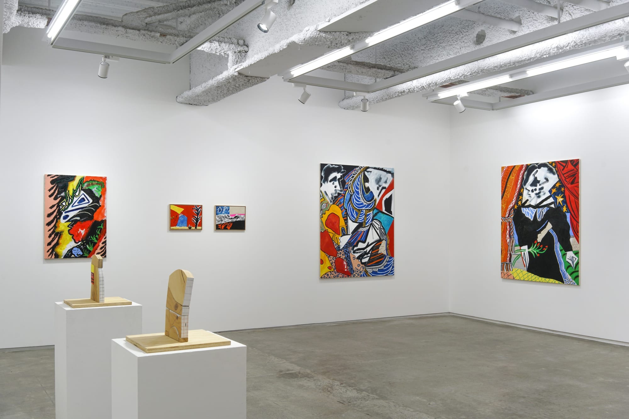 SHOHEI TAKASAKI: Looking at Debris Sideways