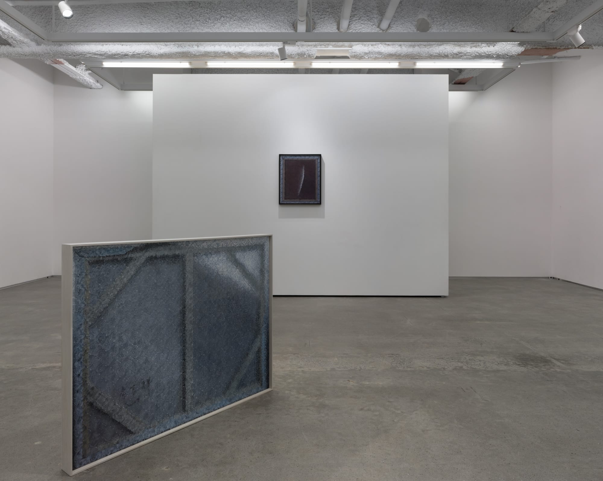 Lee ChiHsiang: White Unveiled