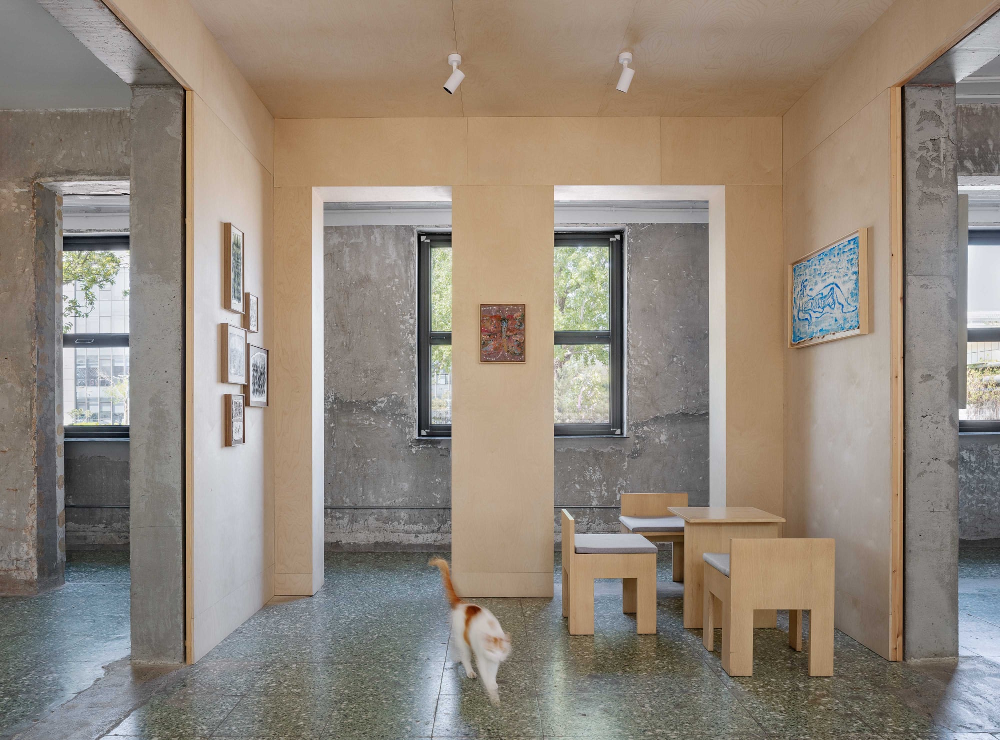 Ling Yung: Spring Outing