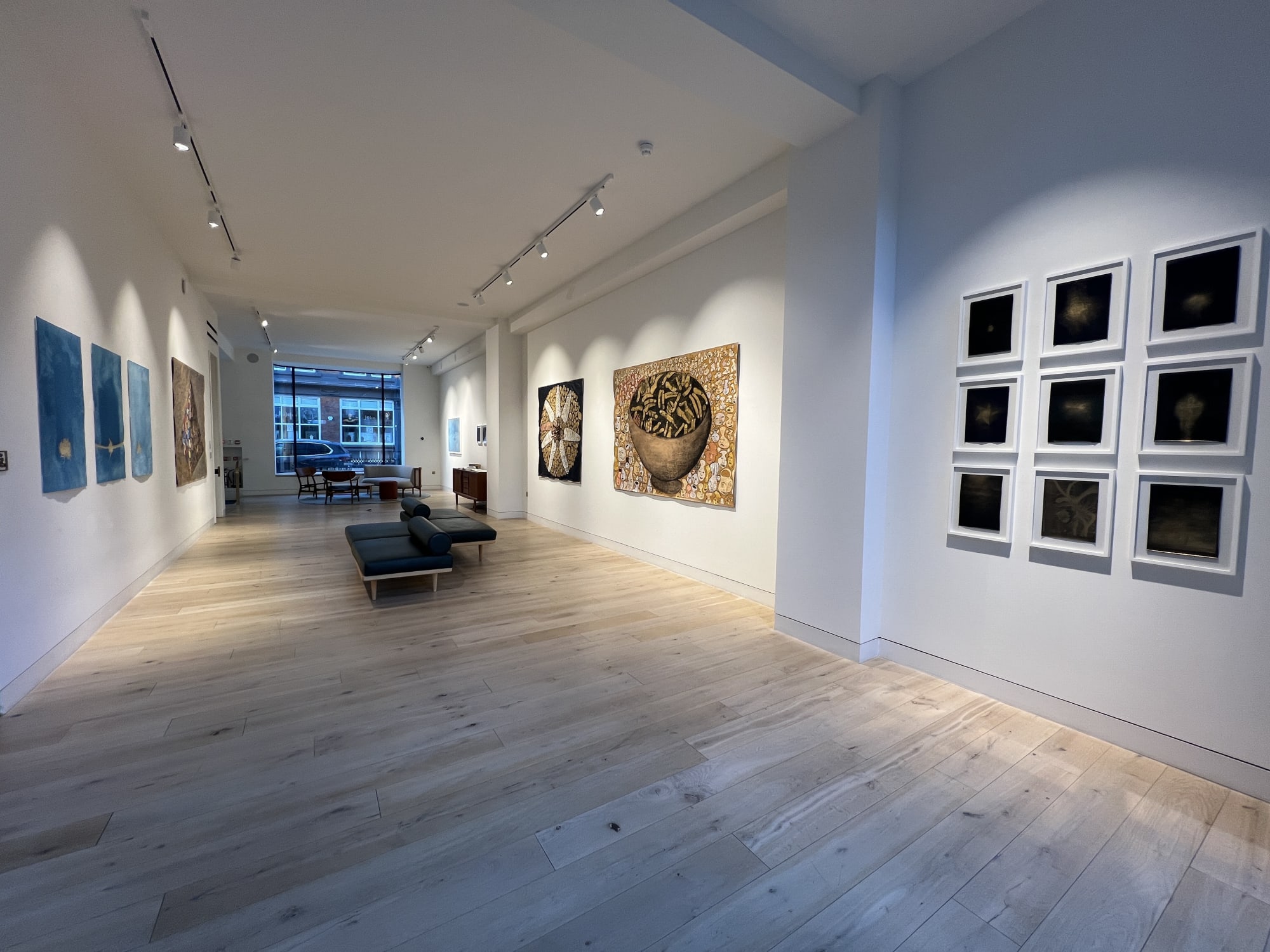 Nick Fox / Amanda Holiday: Gloam