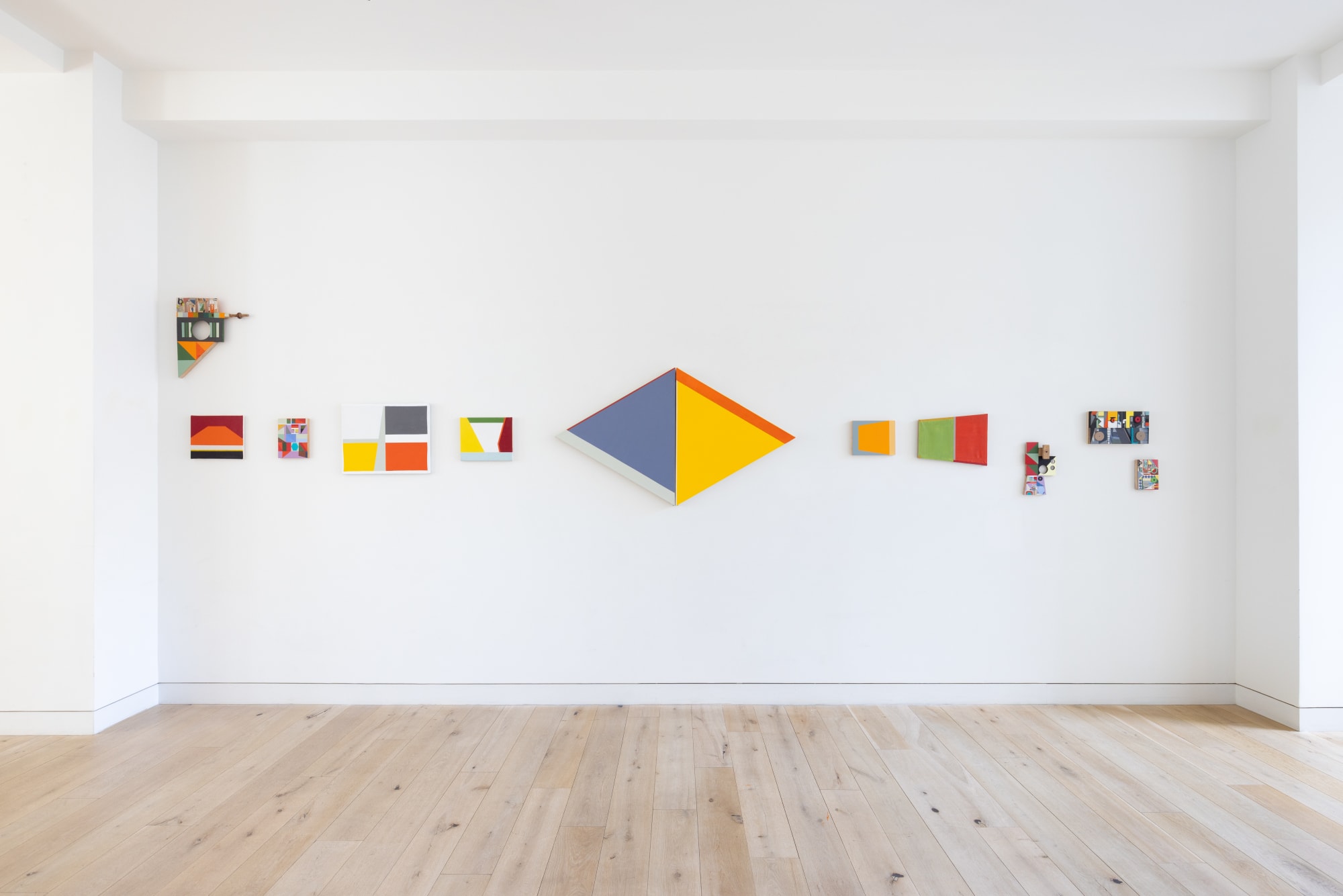 Sharon Hall / Laurence Noga THE SHAPE OF TIME