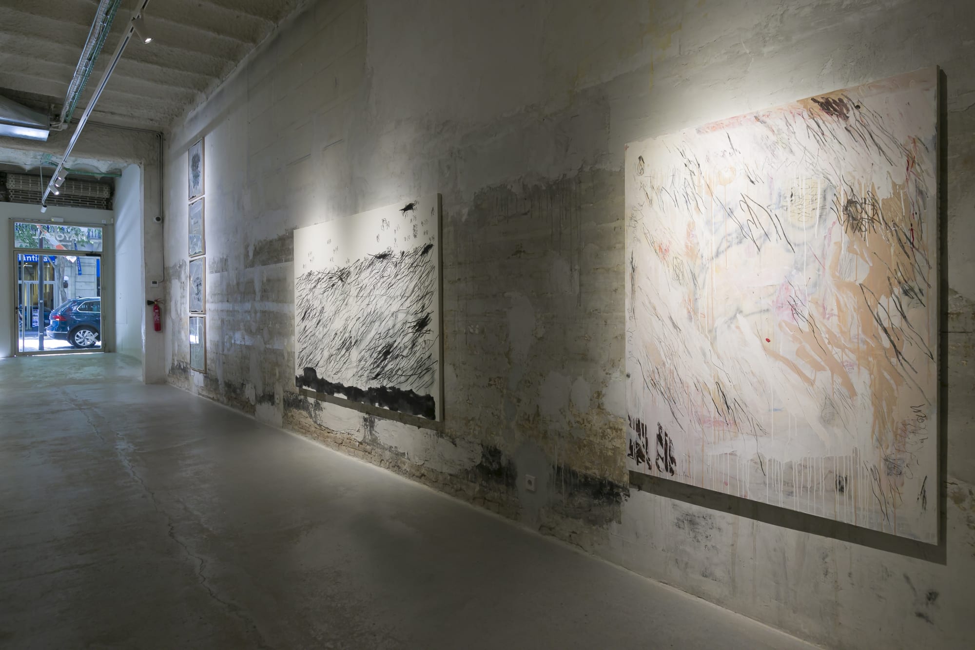 HOW TO FOLD A PARACHUTE