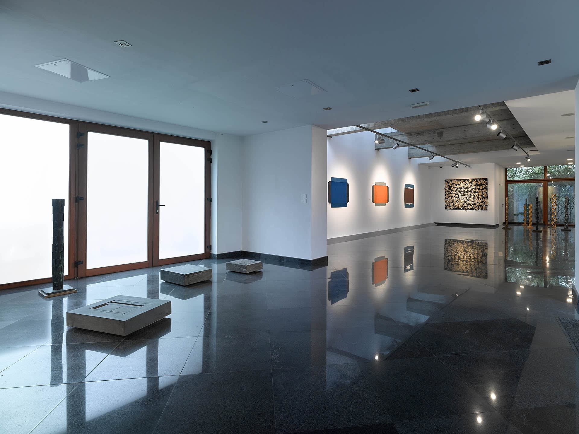 Ritzi Jacobi & Peter Jacobi. Fabrics of Memory