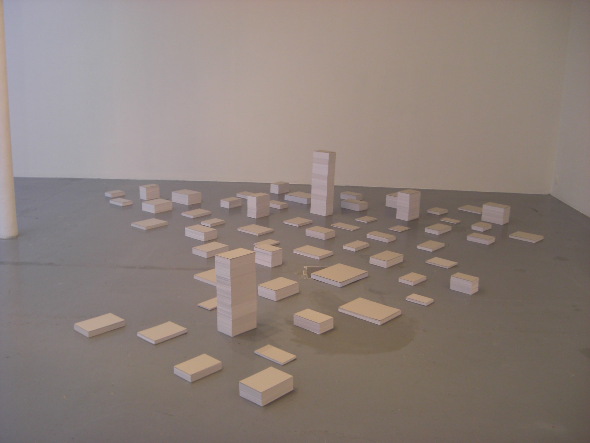 ISBN 978 - 2 - 9540208 - 8 - 4