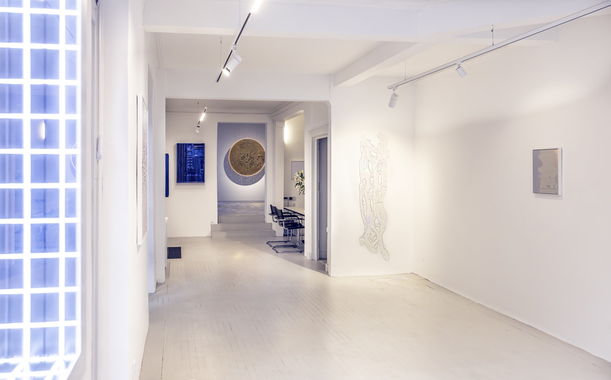 Jacqueline Hen — Explorations: Liquid Light