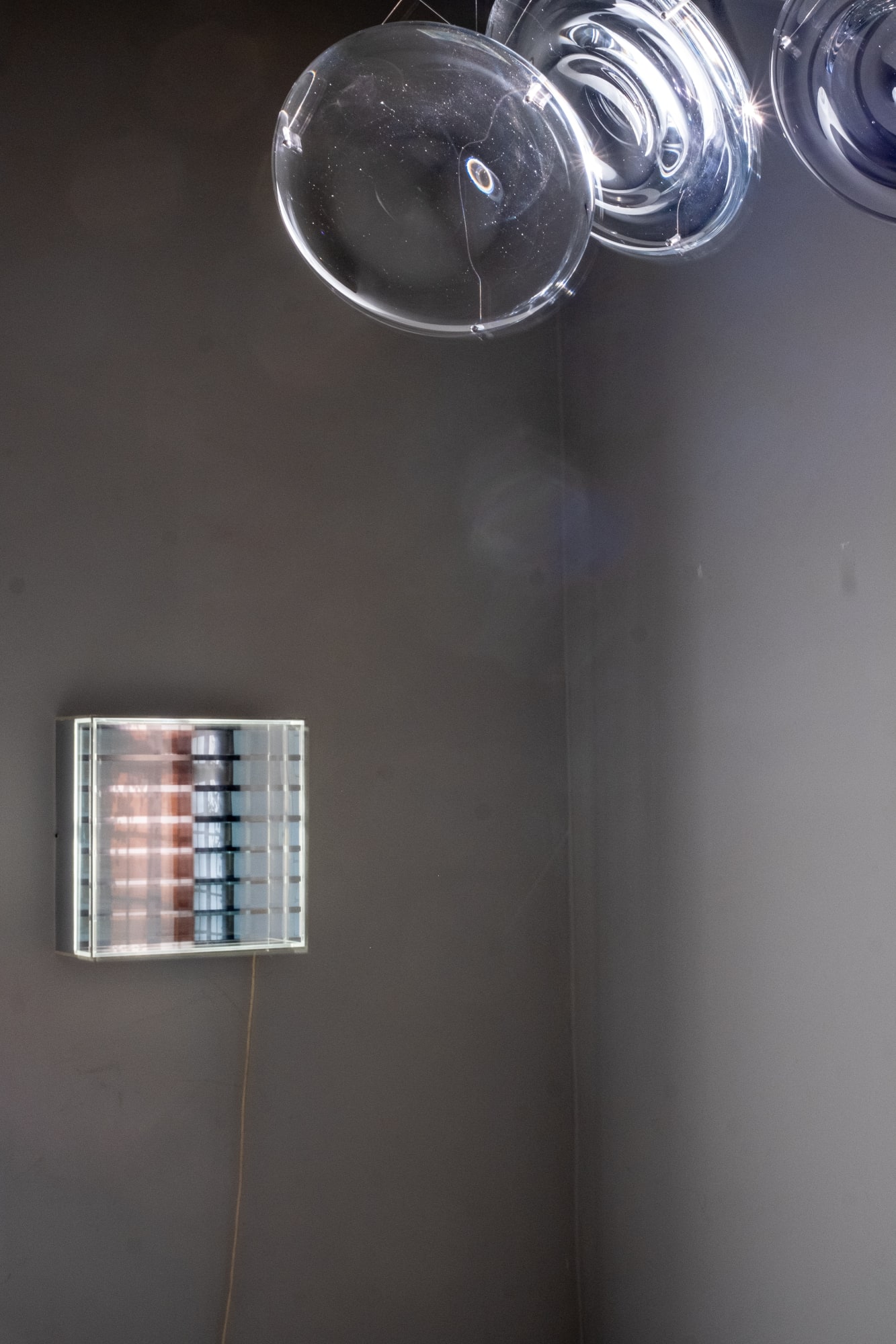 Durchsicht — Glas in Reflexion