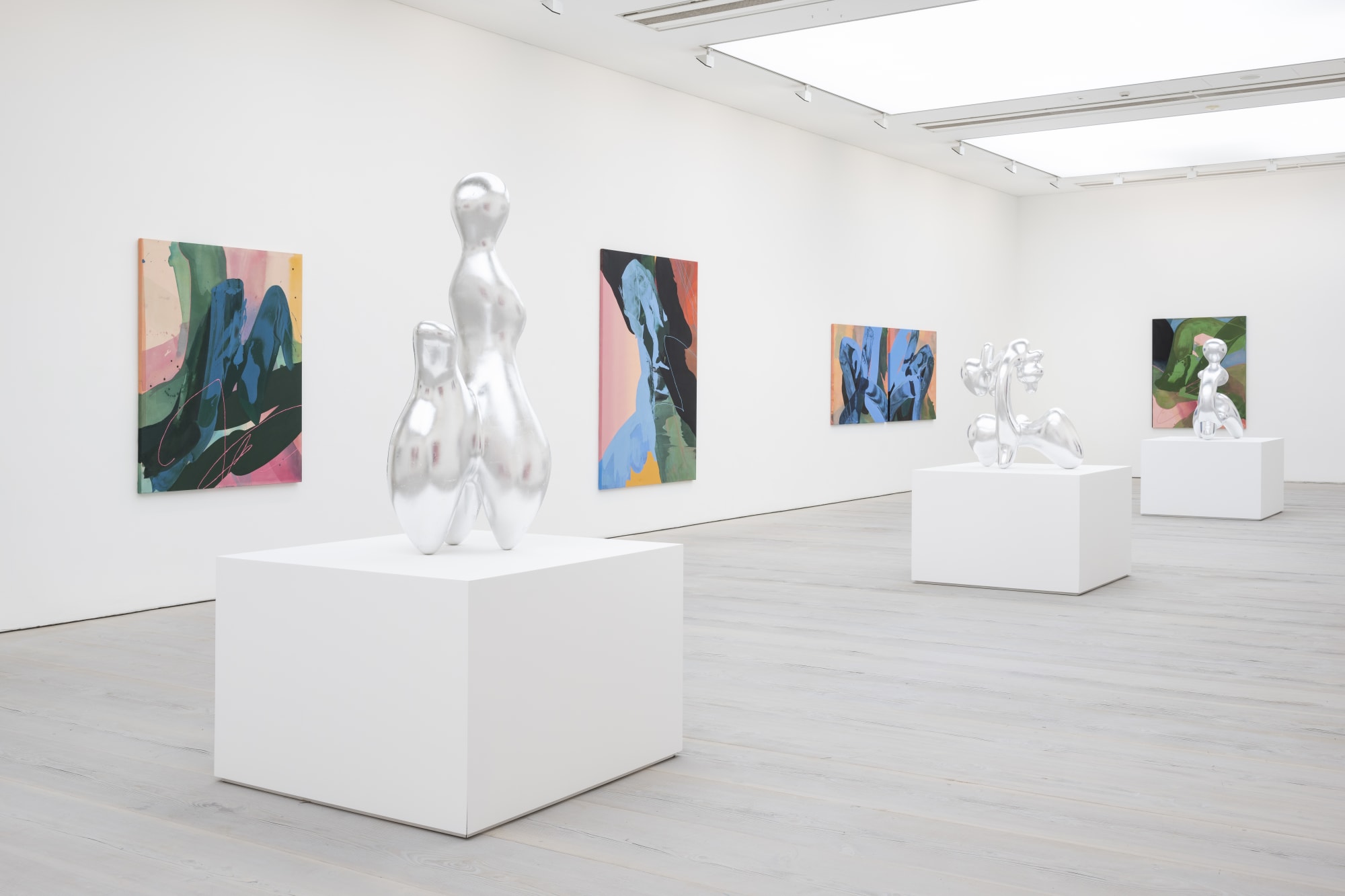 KATHRYN MACNAUGHTON & MISHA MILOVANOVICH: MOVING PARTS @ SAATCHI GALLERY