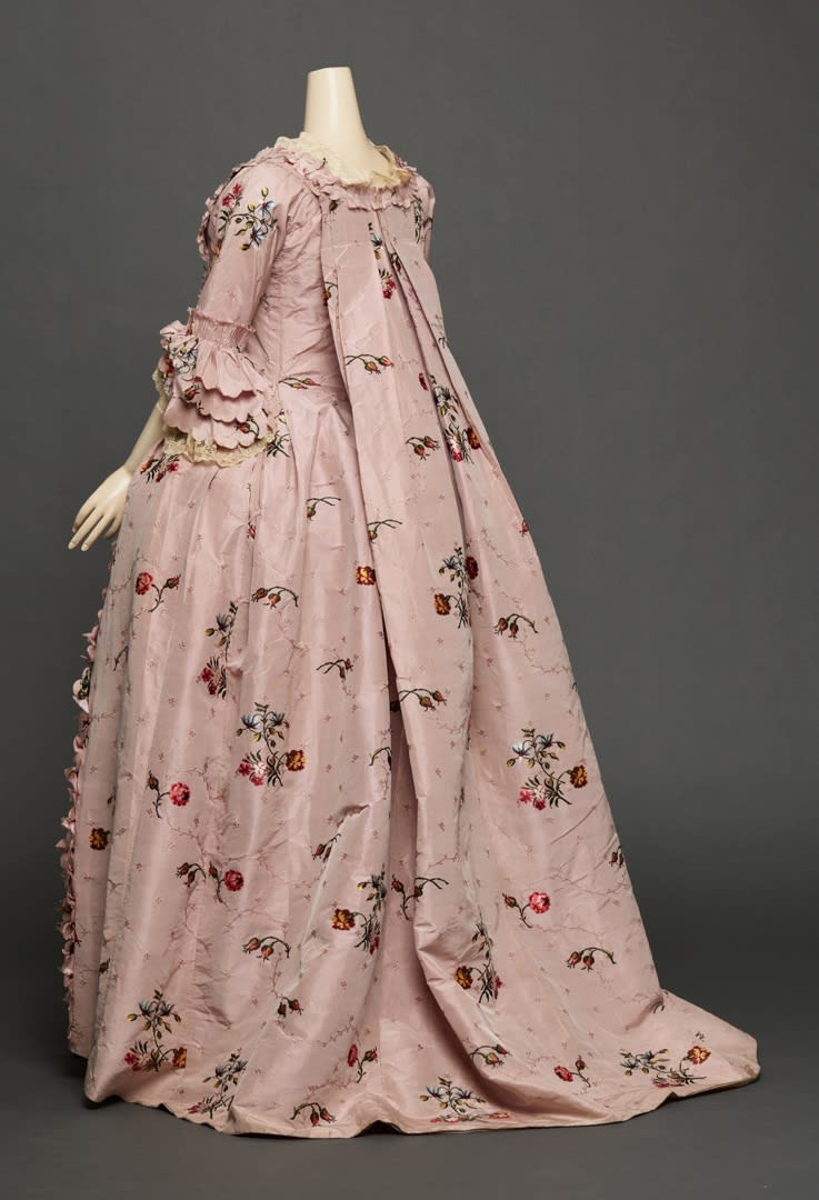 Silk robe à la française and petticoat British, ca. 1750–60 The Met (2023.631a, b)