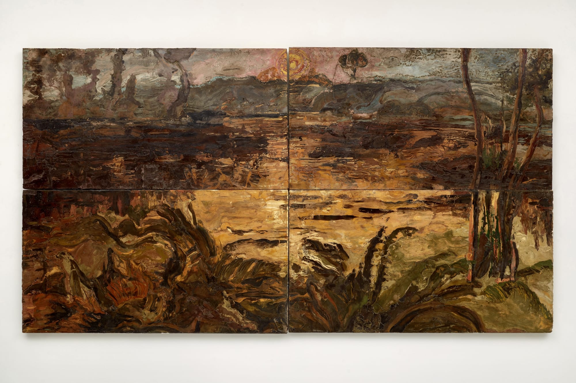 The Hudsons, Family Ties