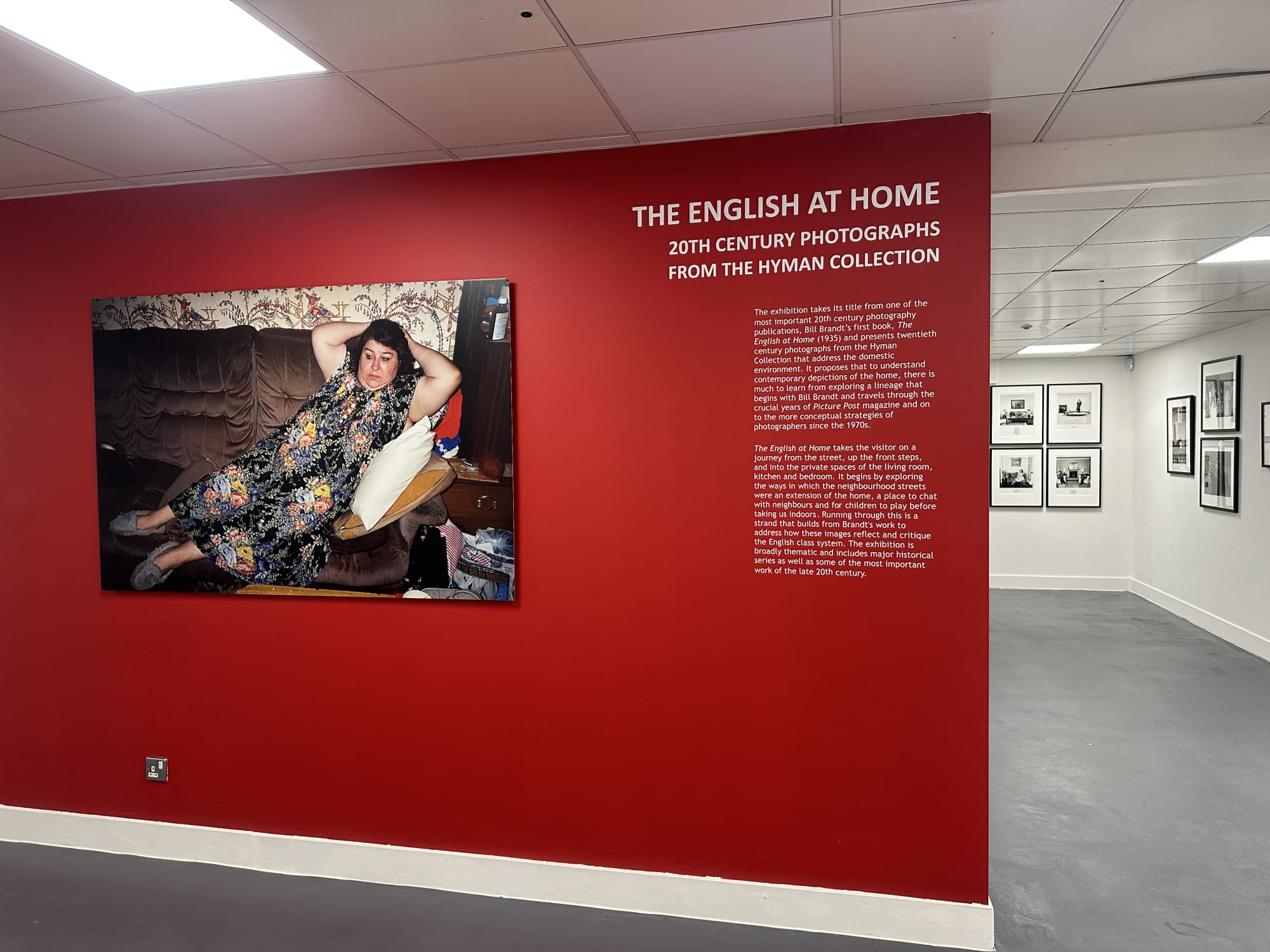 The English at Home. 20th Century Photographs from the Hyman Collection