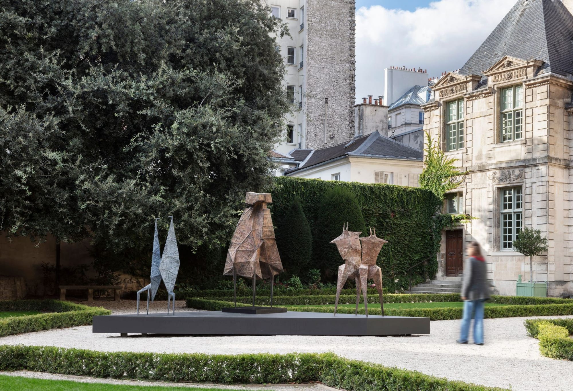 Hypercycle - Chapter 1: Scalene (1947-1962)