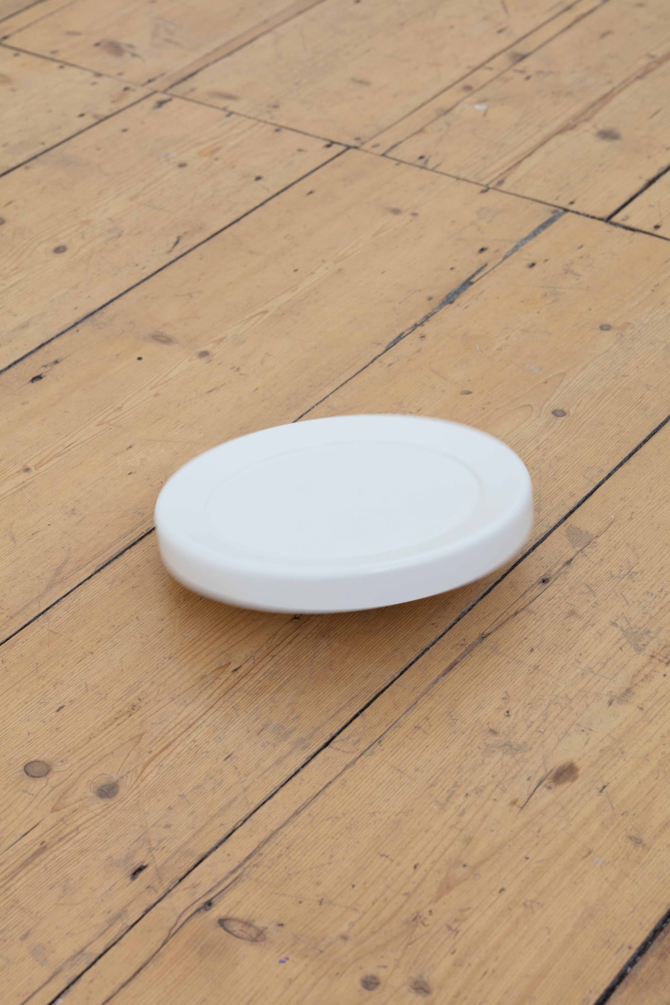 Manon van den Eeden Spinning plates, 2023