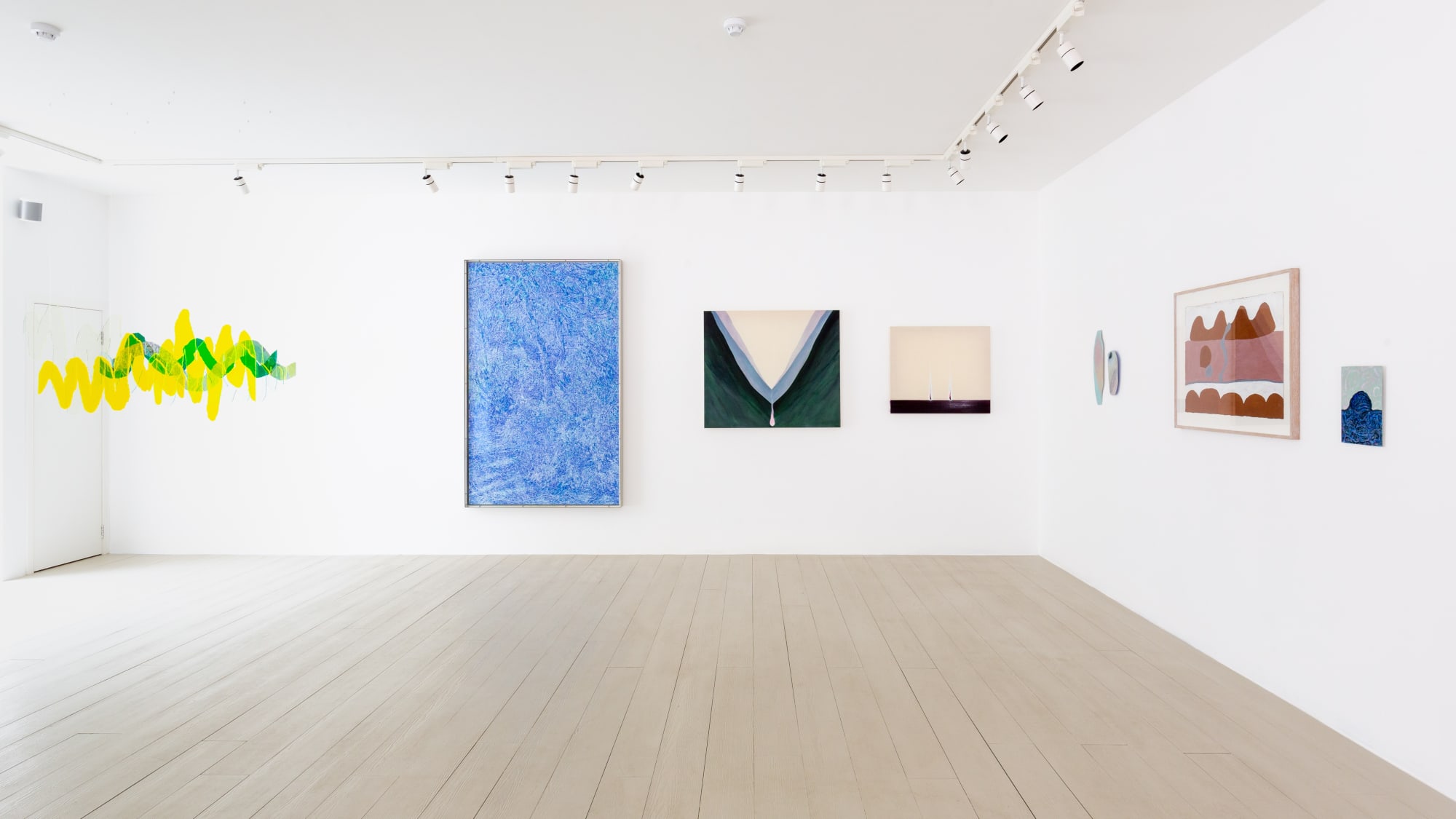 Artists: Maria Teresa Ortoleva, Joanna Kirk, Hannah Luxton, Linda Hemmersbach, Minnie Lumai, Linda Hemmersbach, Photo: Ben Deakin | JGM Gallery